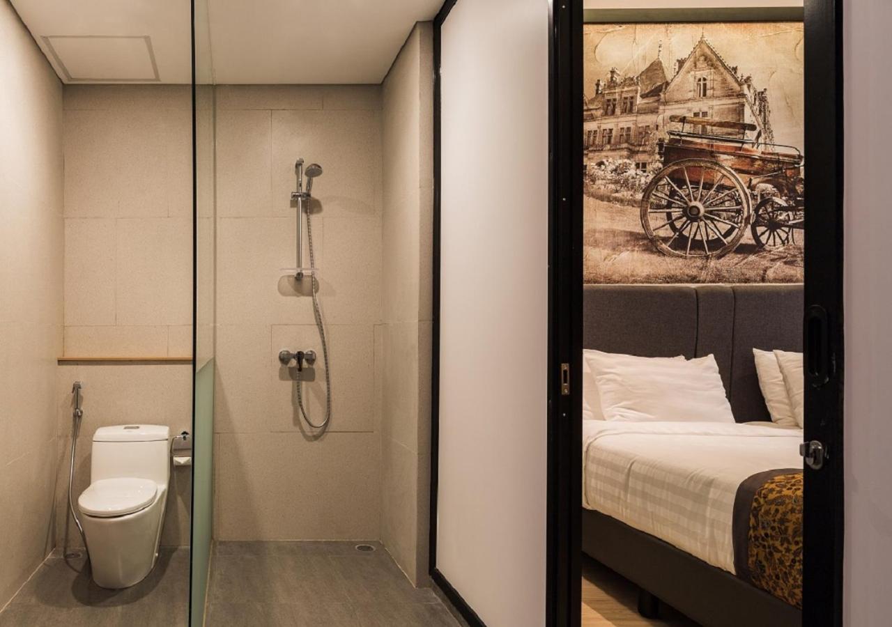 Large Double Room photo 2