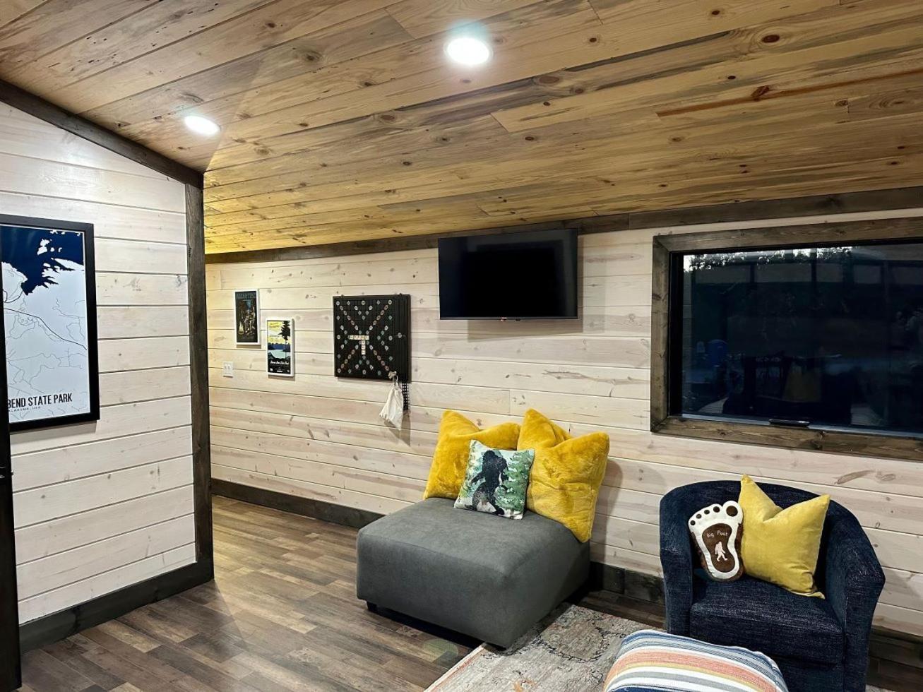 Three-Bedroom Villa photo 1