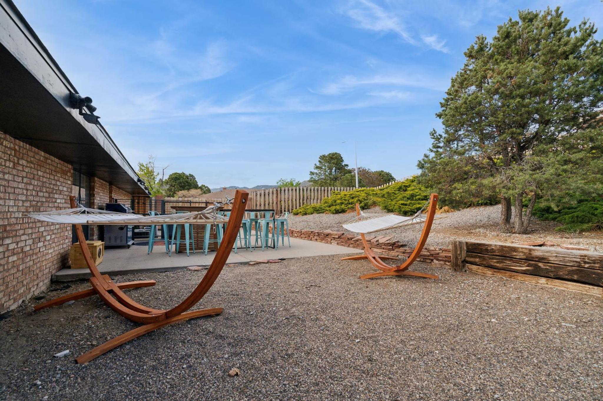 Four-Bedroom House photo 2