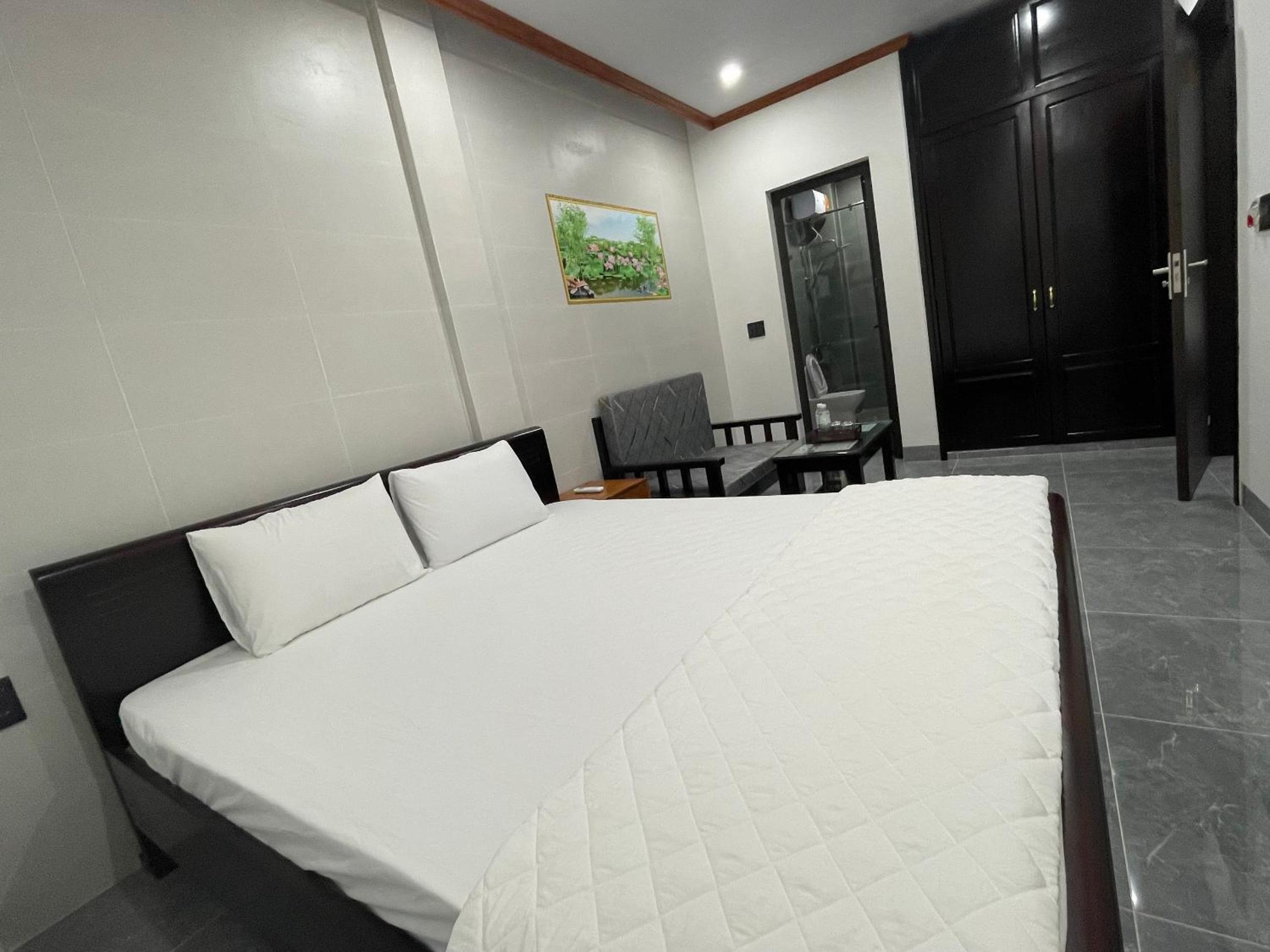 Triple Room with Private Bathroom photo 1