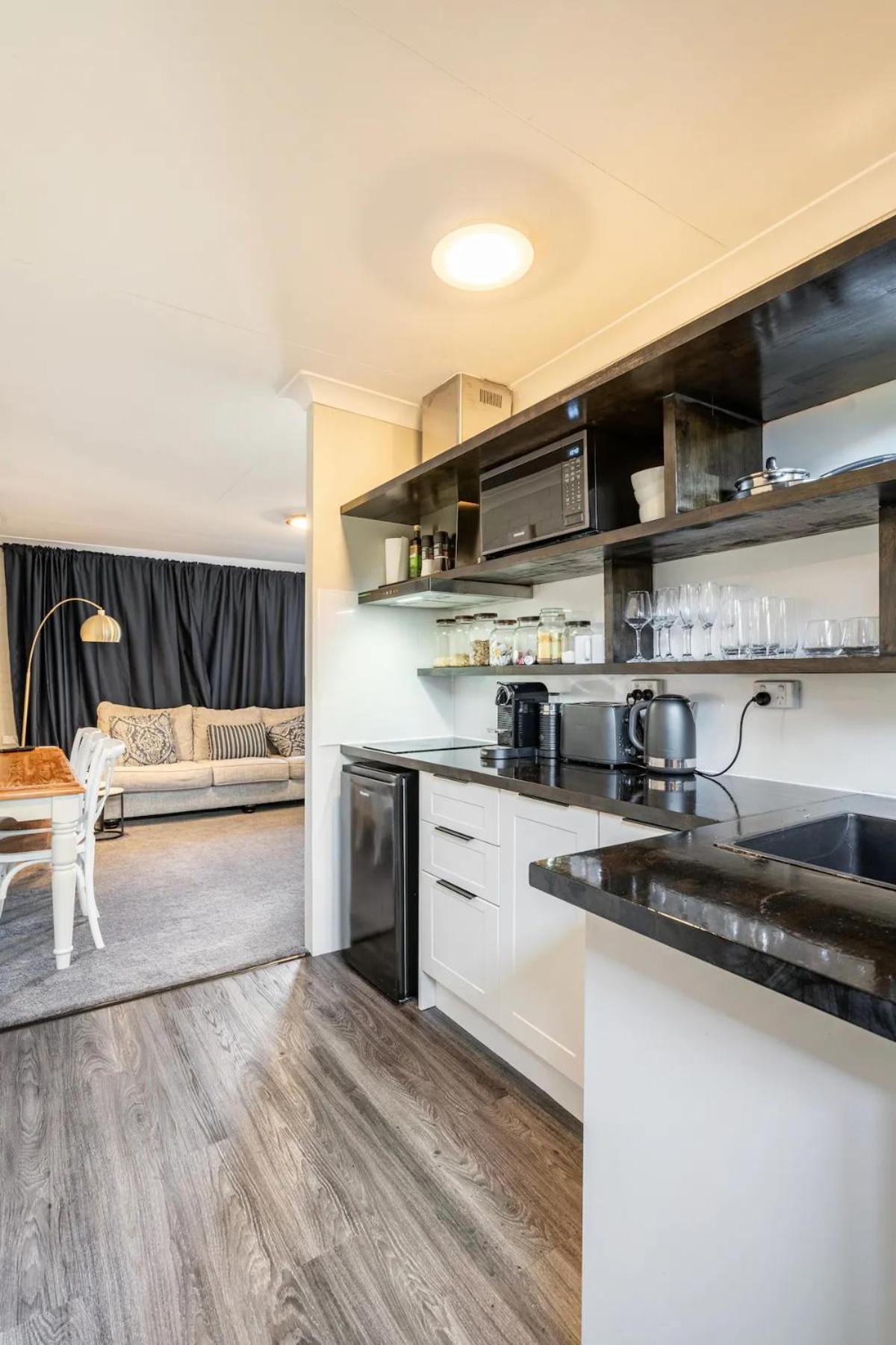Suite with Garden View photo 2