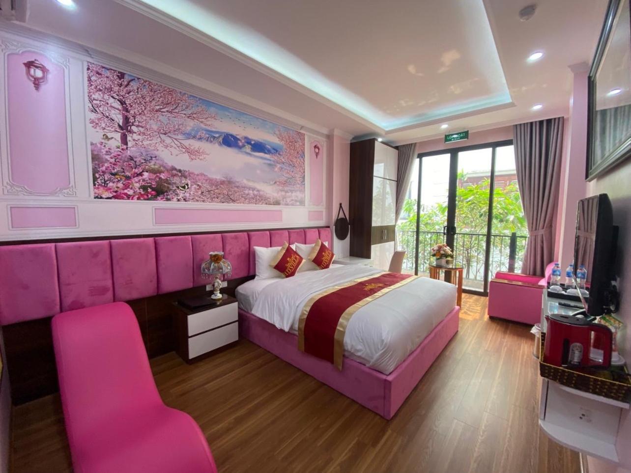 Standard Queen Room photo 1