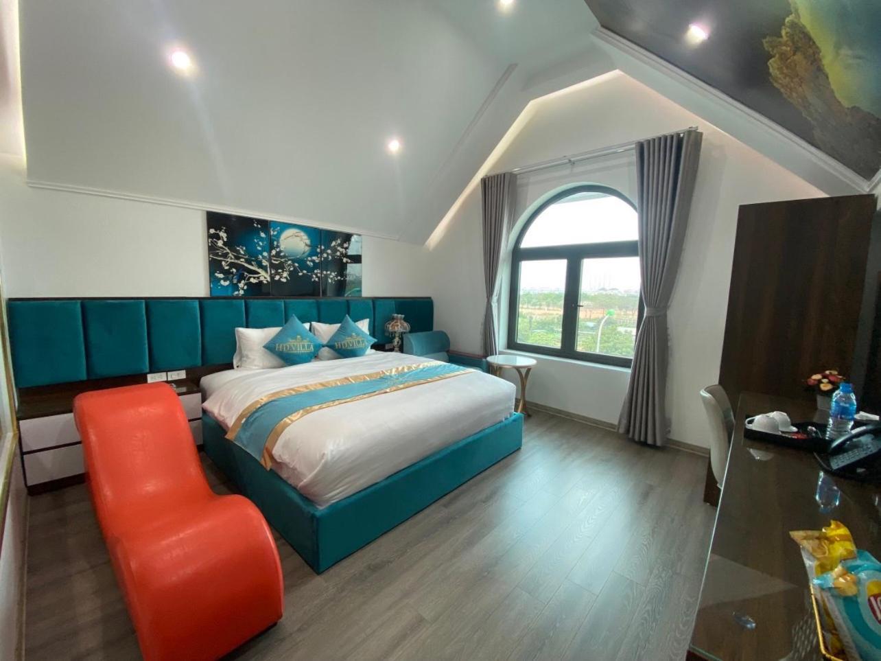 Standard Queen Room photo 2