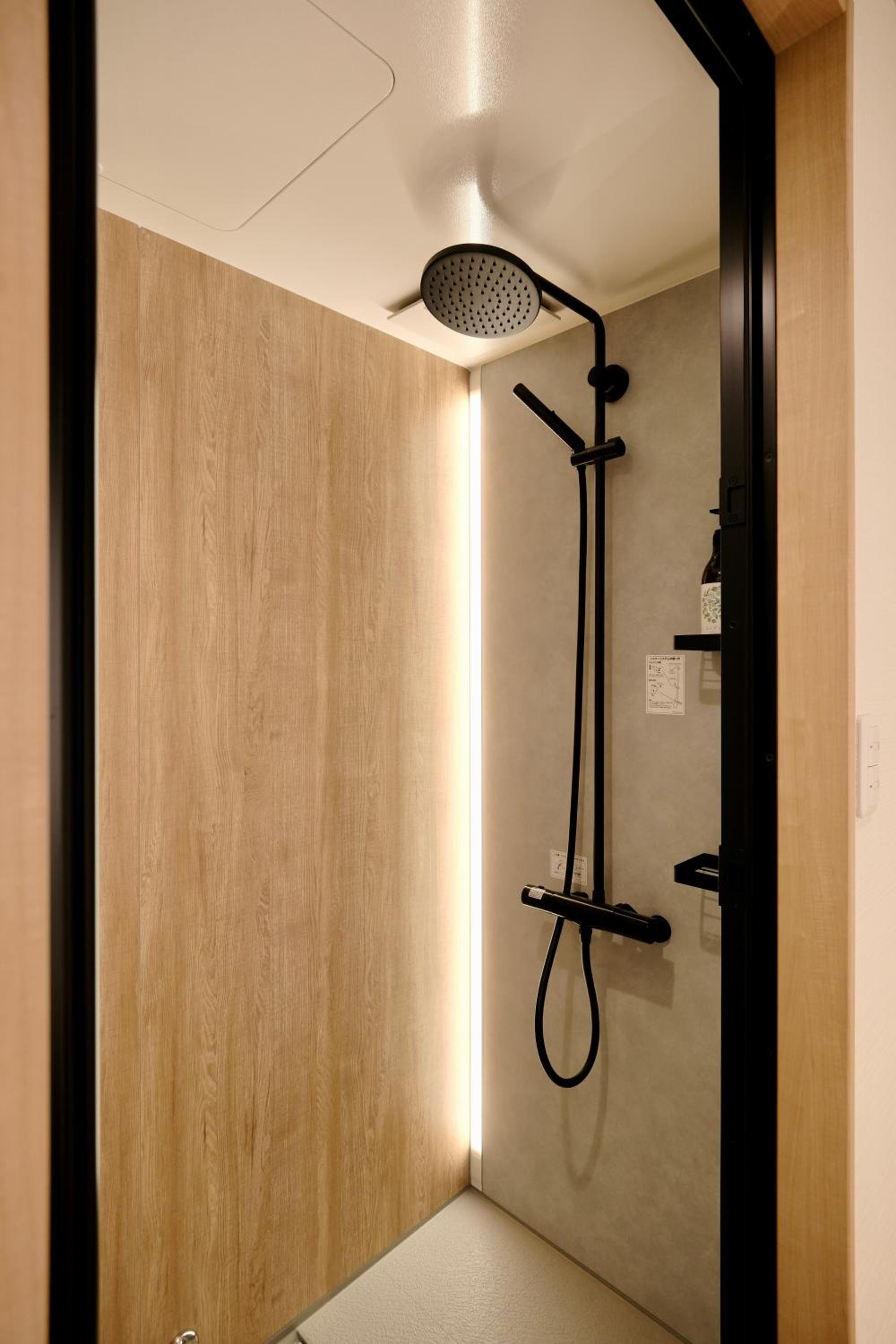 FOREST Twin Room with Shower - Photo 3