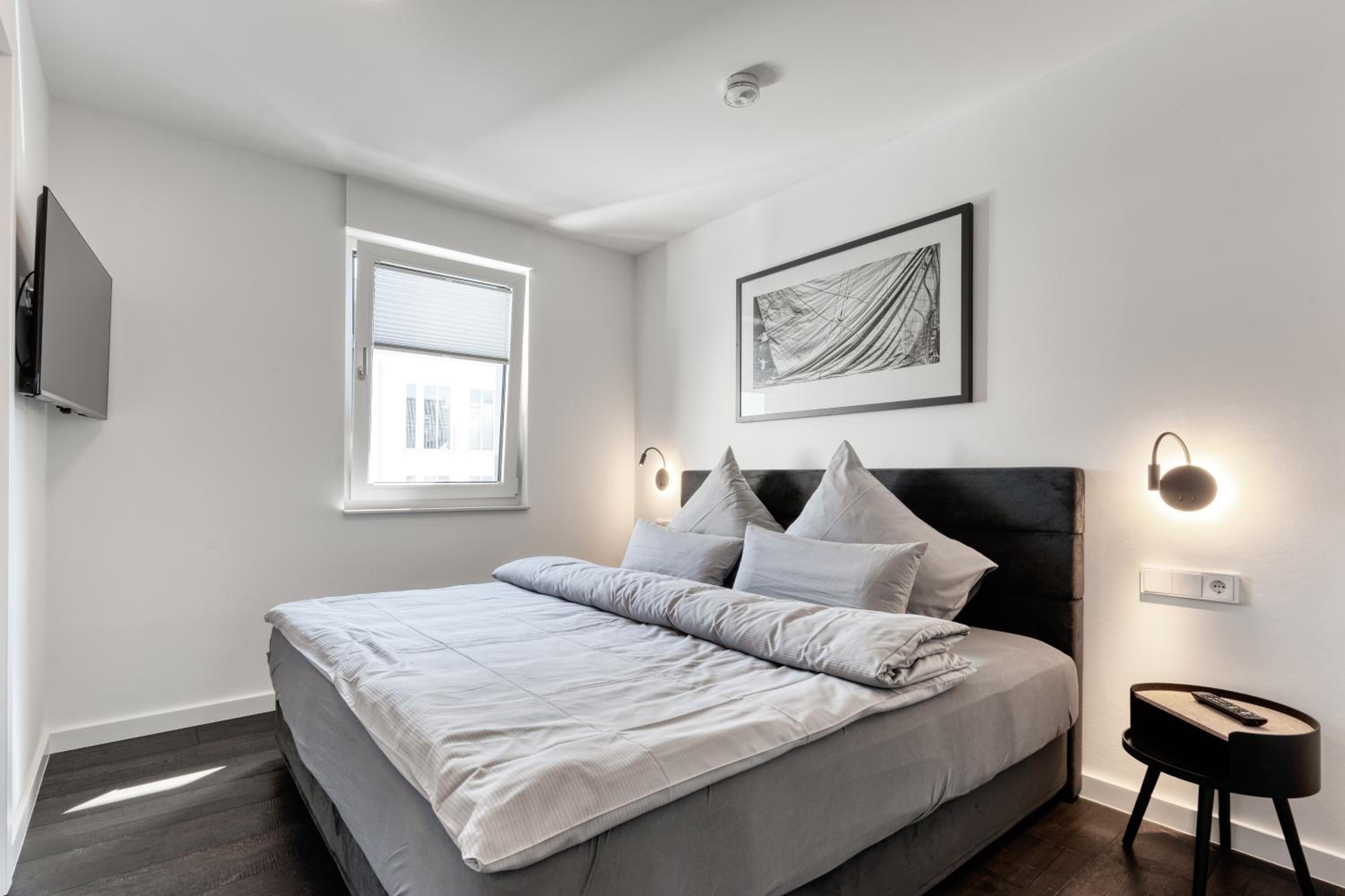 Apartment photo 2