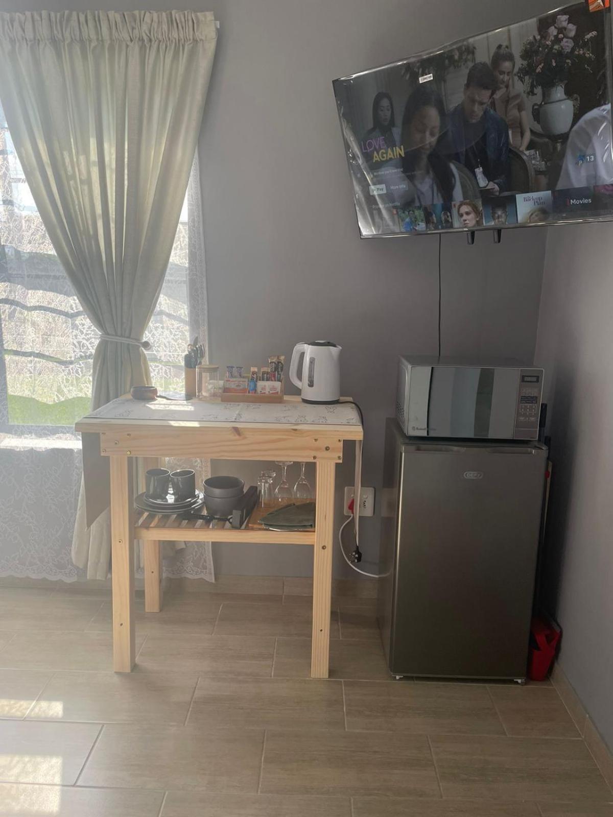 Double Room with Private Bathroom photo 3