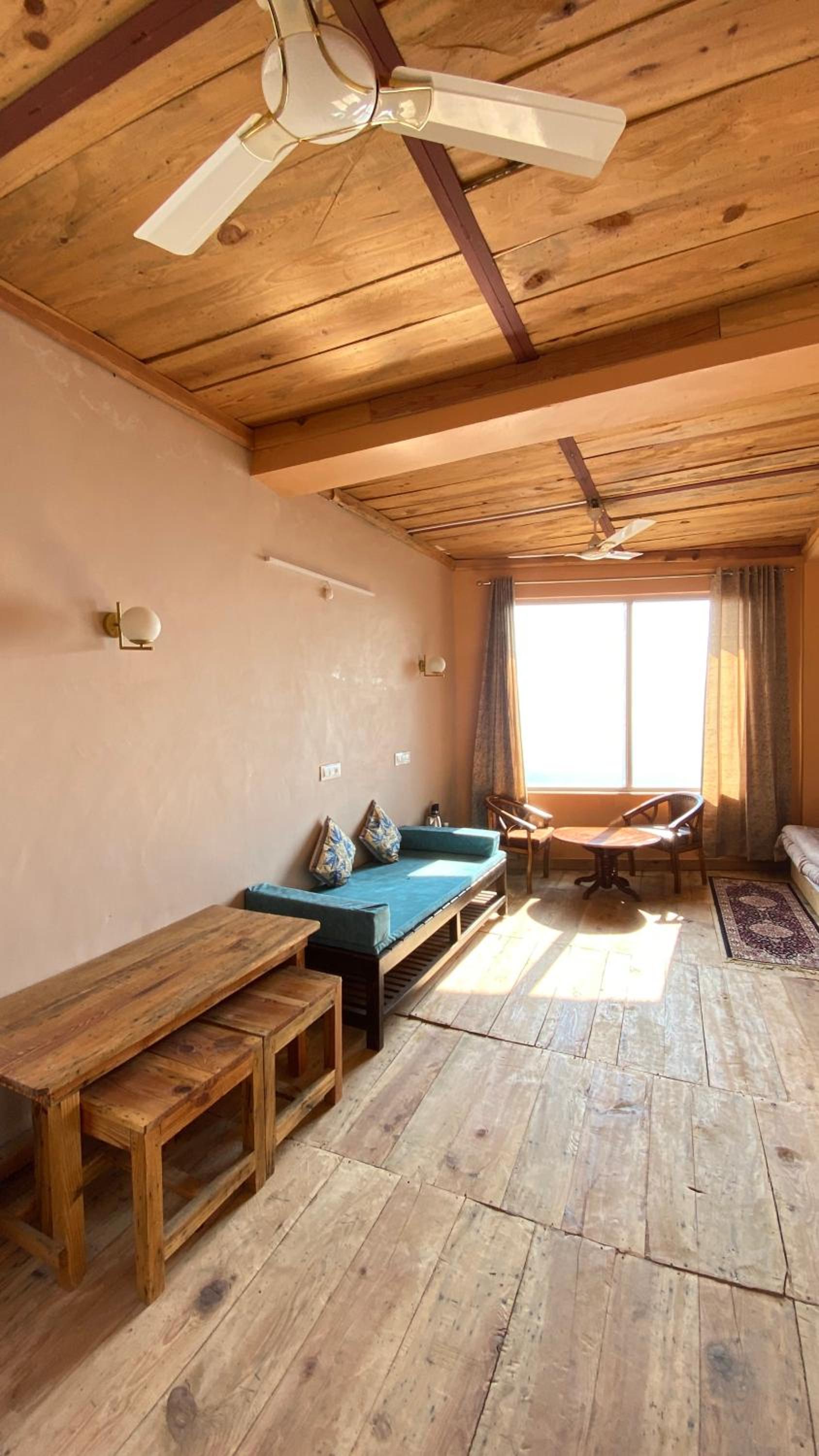 Deluxe Double Room photo 2
