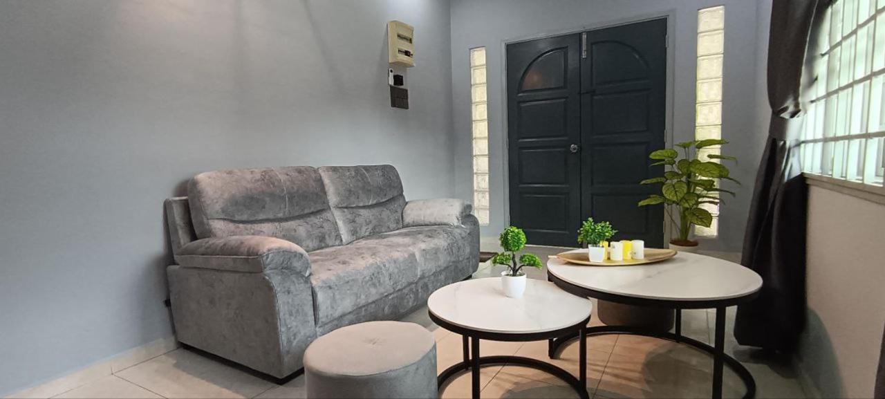 Three-Bedroom House - Photo 26