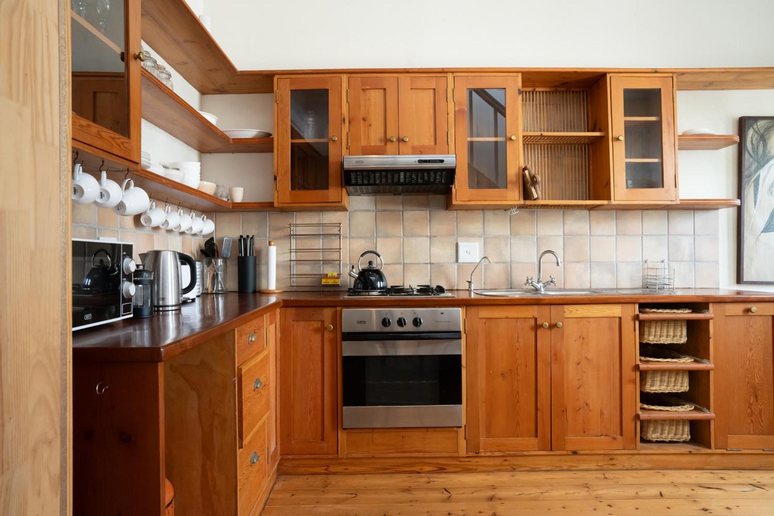 Standard Family Room - Photo 7