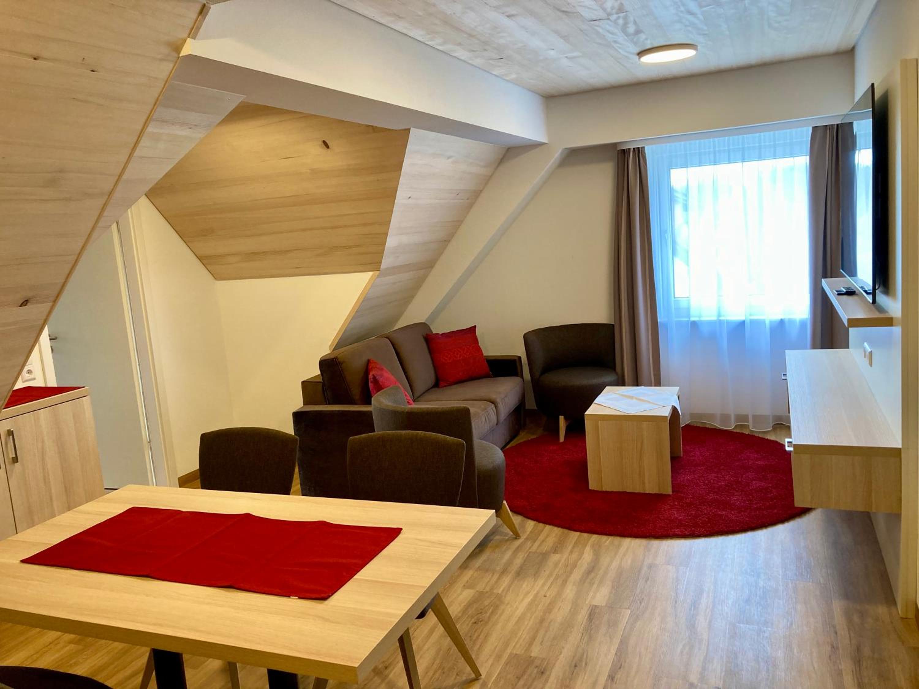 Two-Bedroom Deluxe Apartment