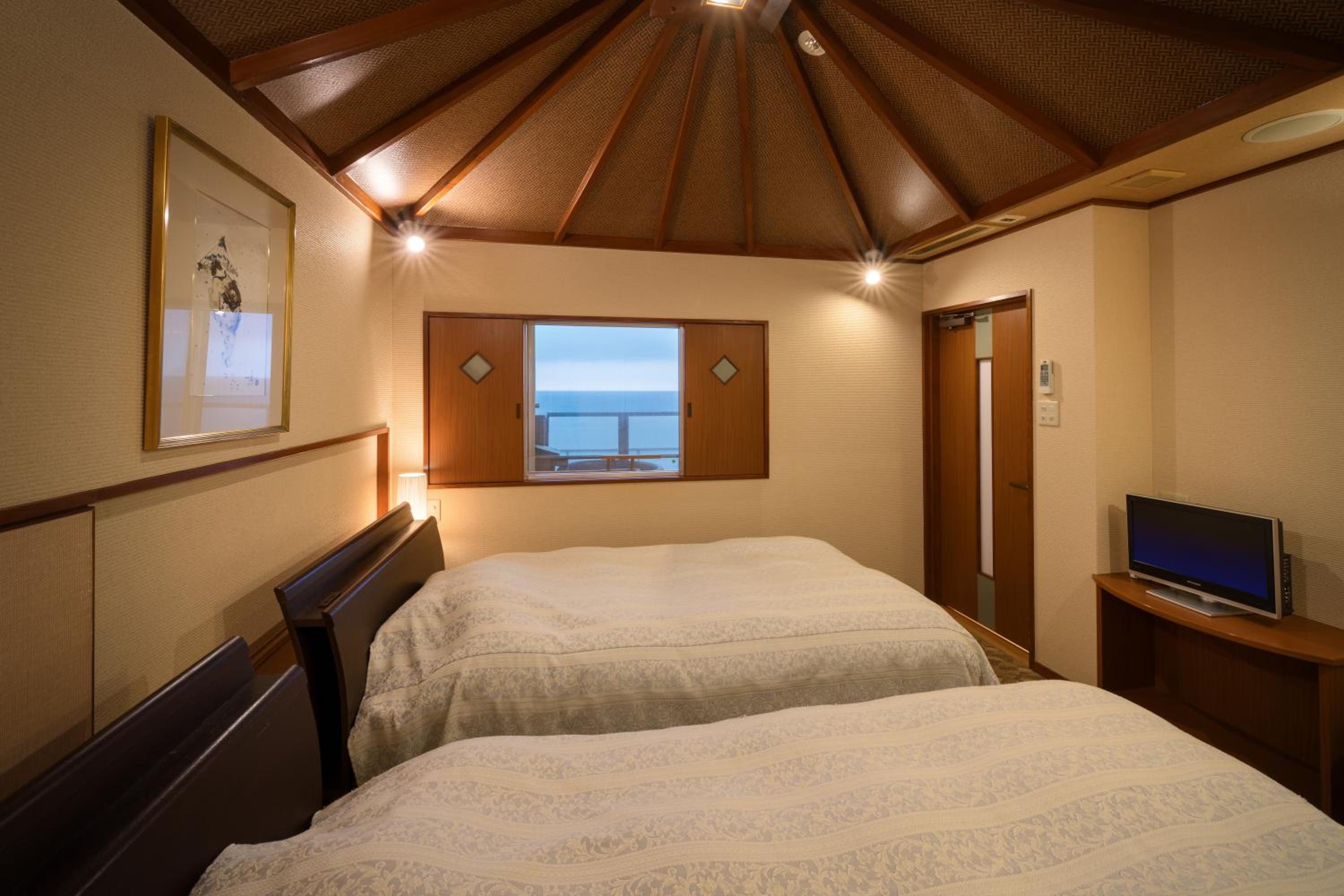 Suite with Open Air Bath - Non-Smoking photo 1