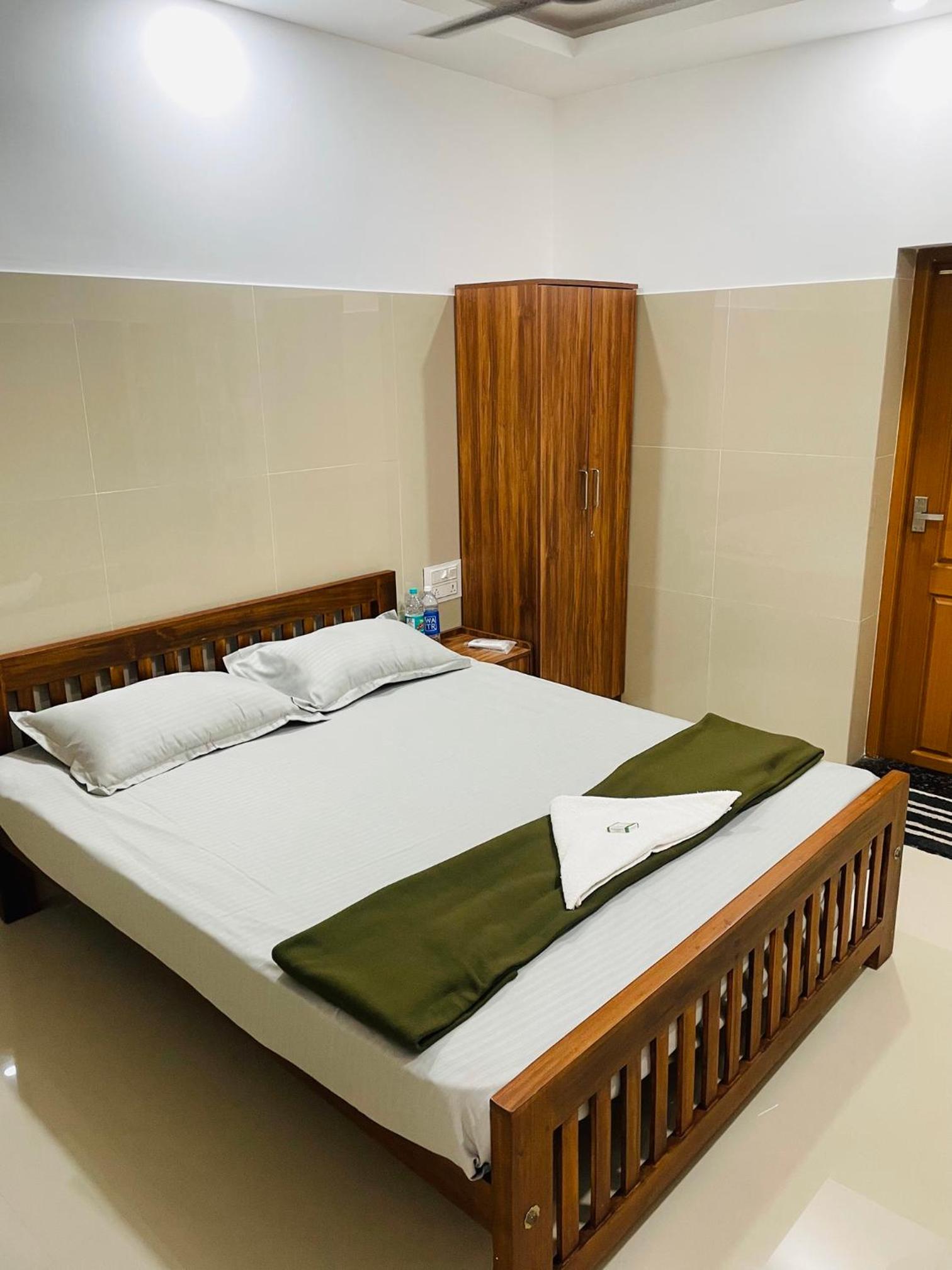Standard Quadruple Room photo 2