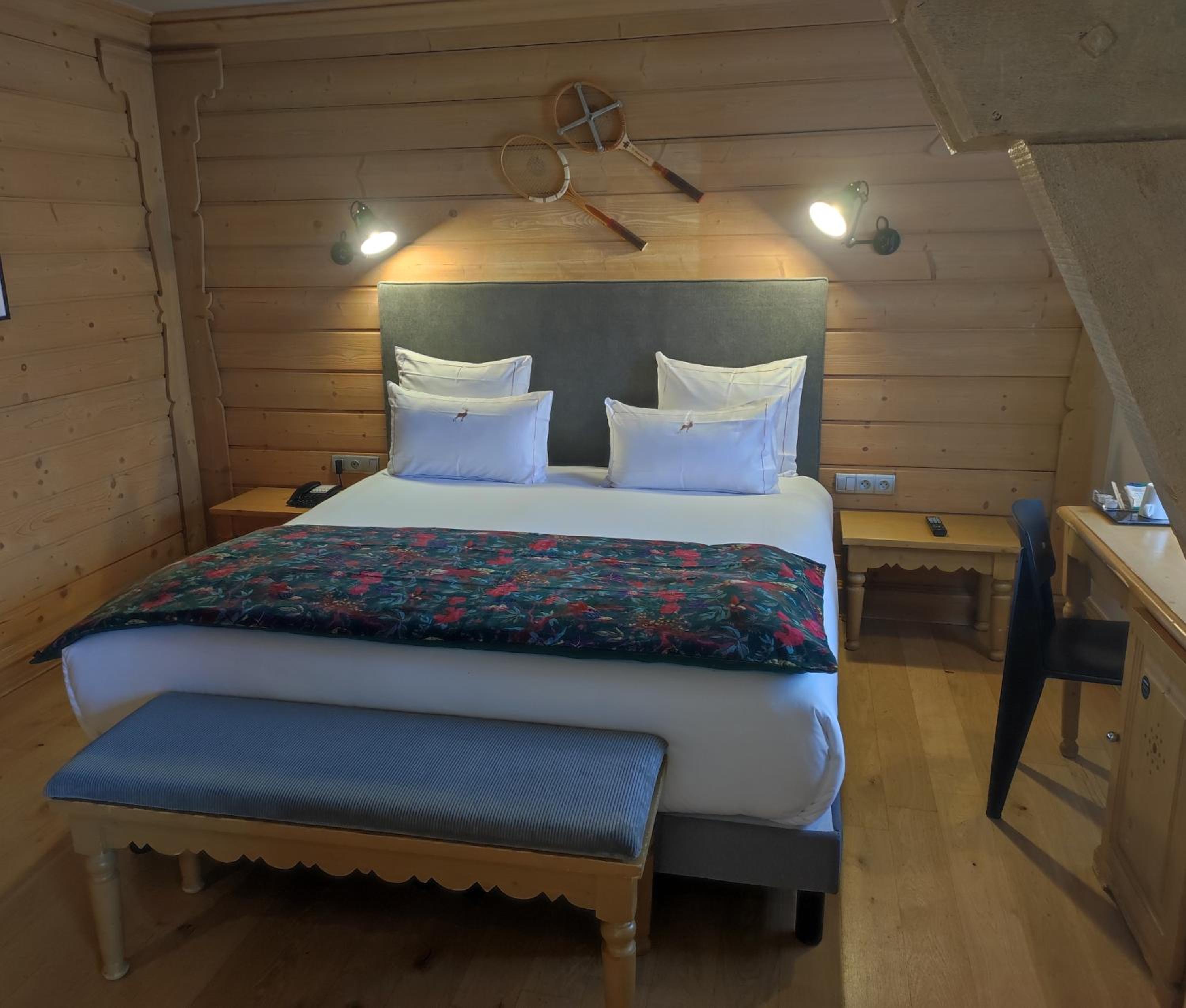 Standard Double Room - Photo 2