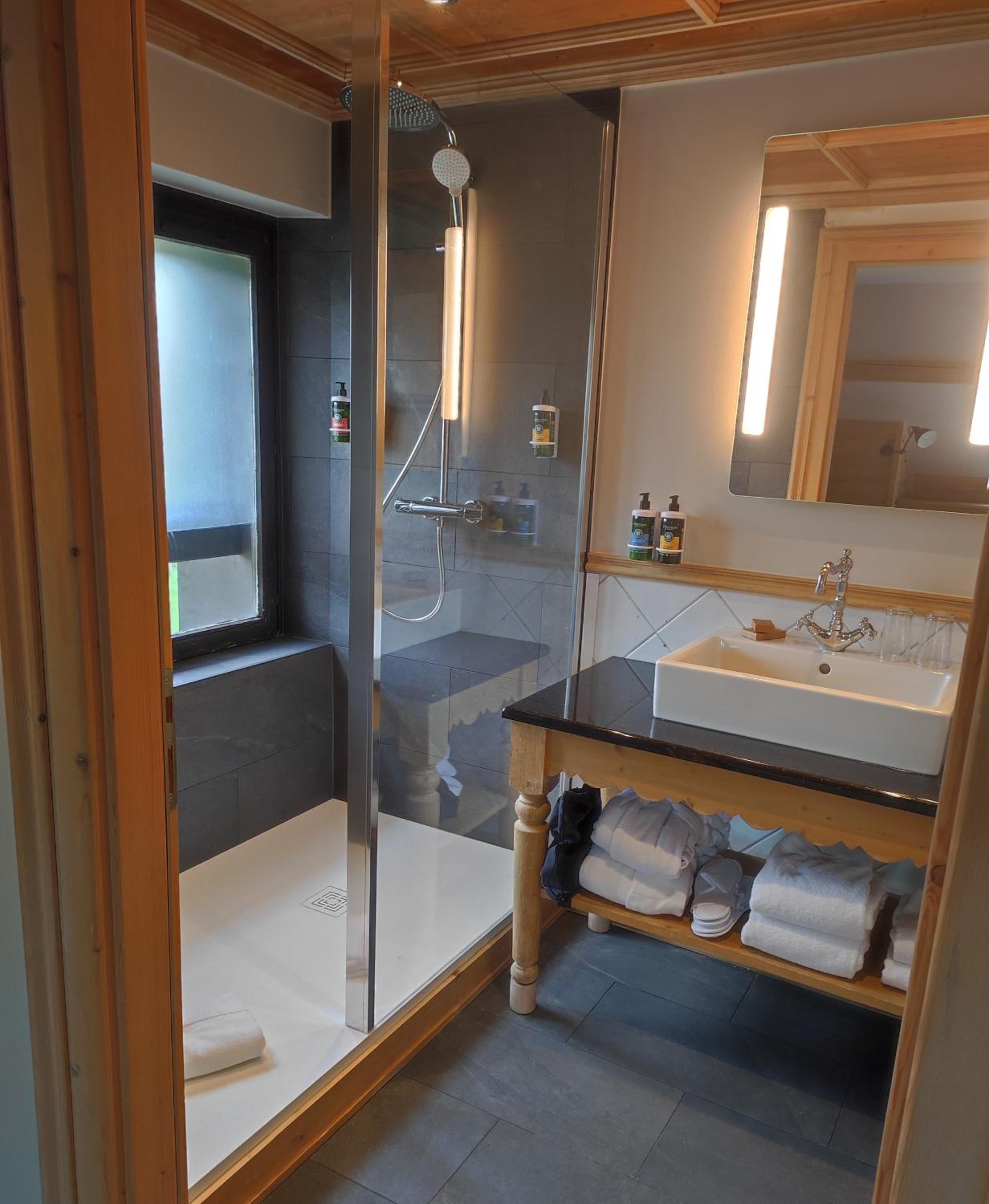 Junior Suite - Photo 2