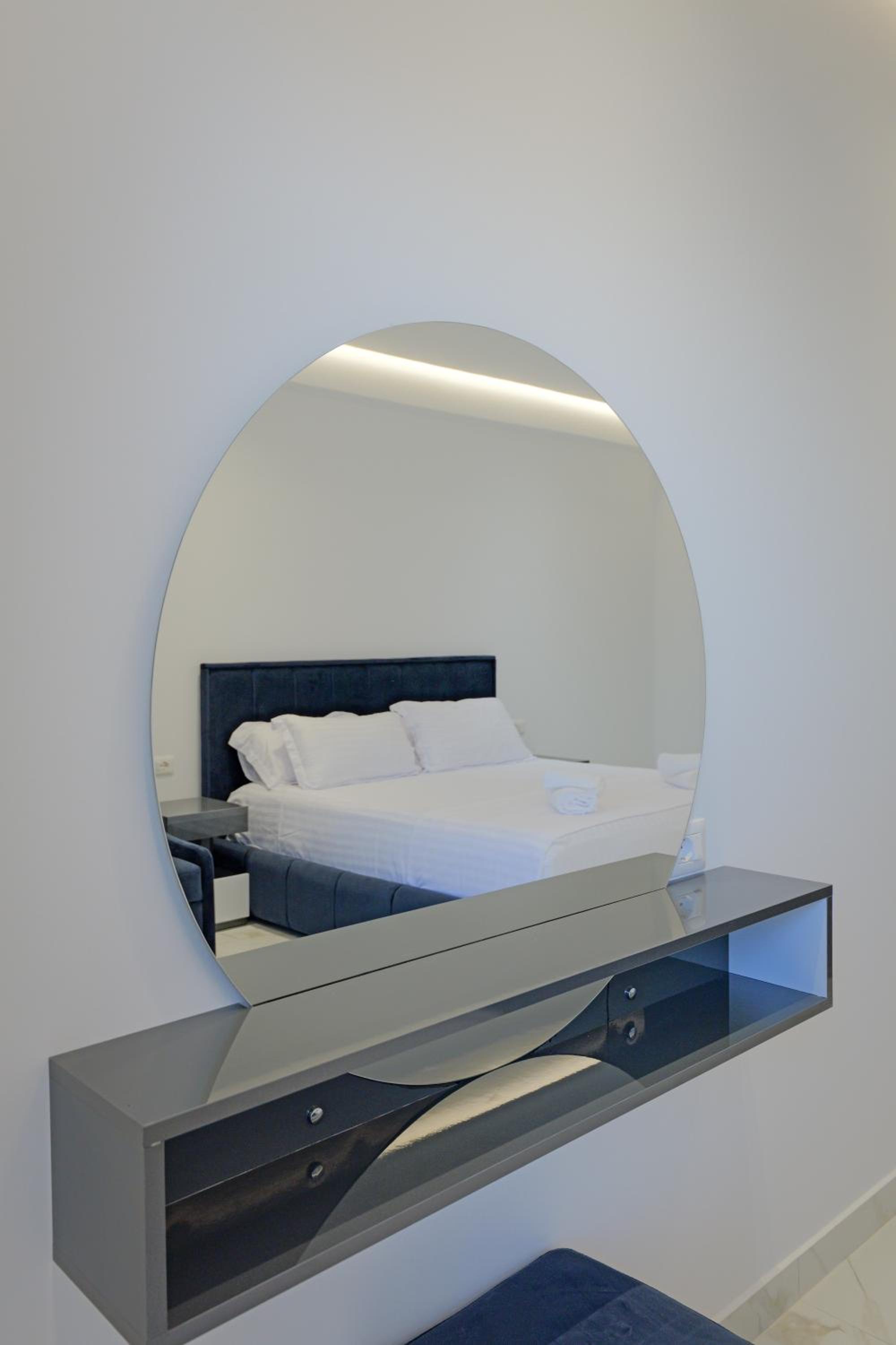 Deluxe Triple Room with Sea View