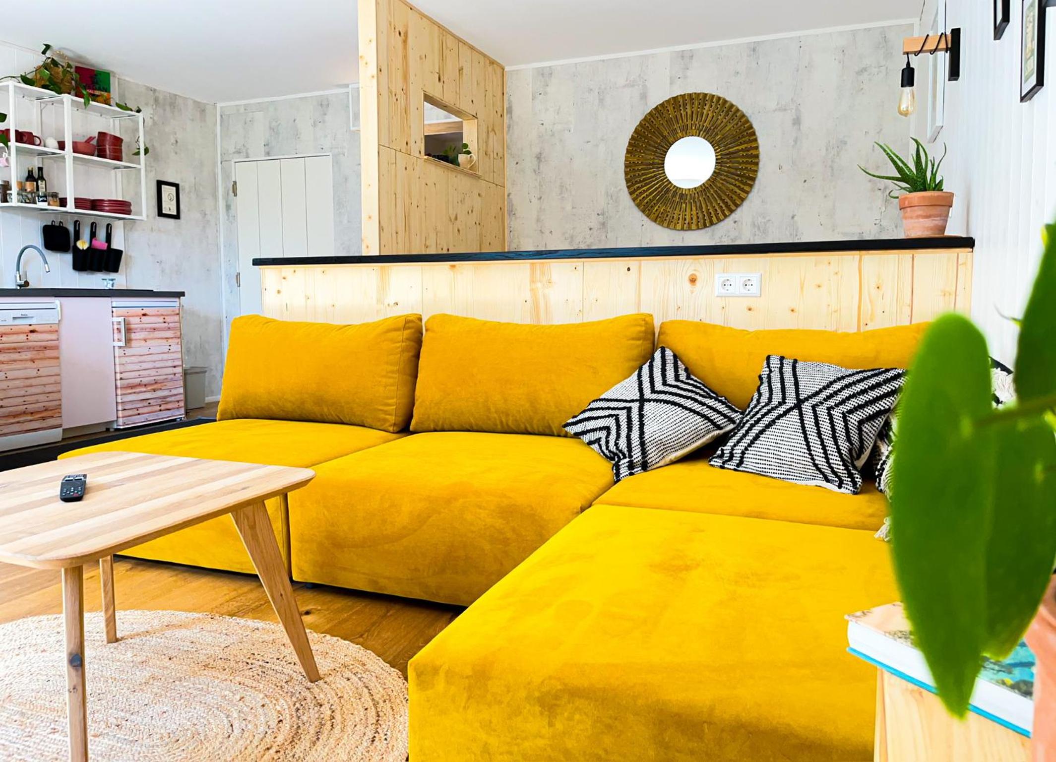 Apartment with Terrace photo 2