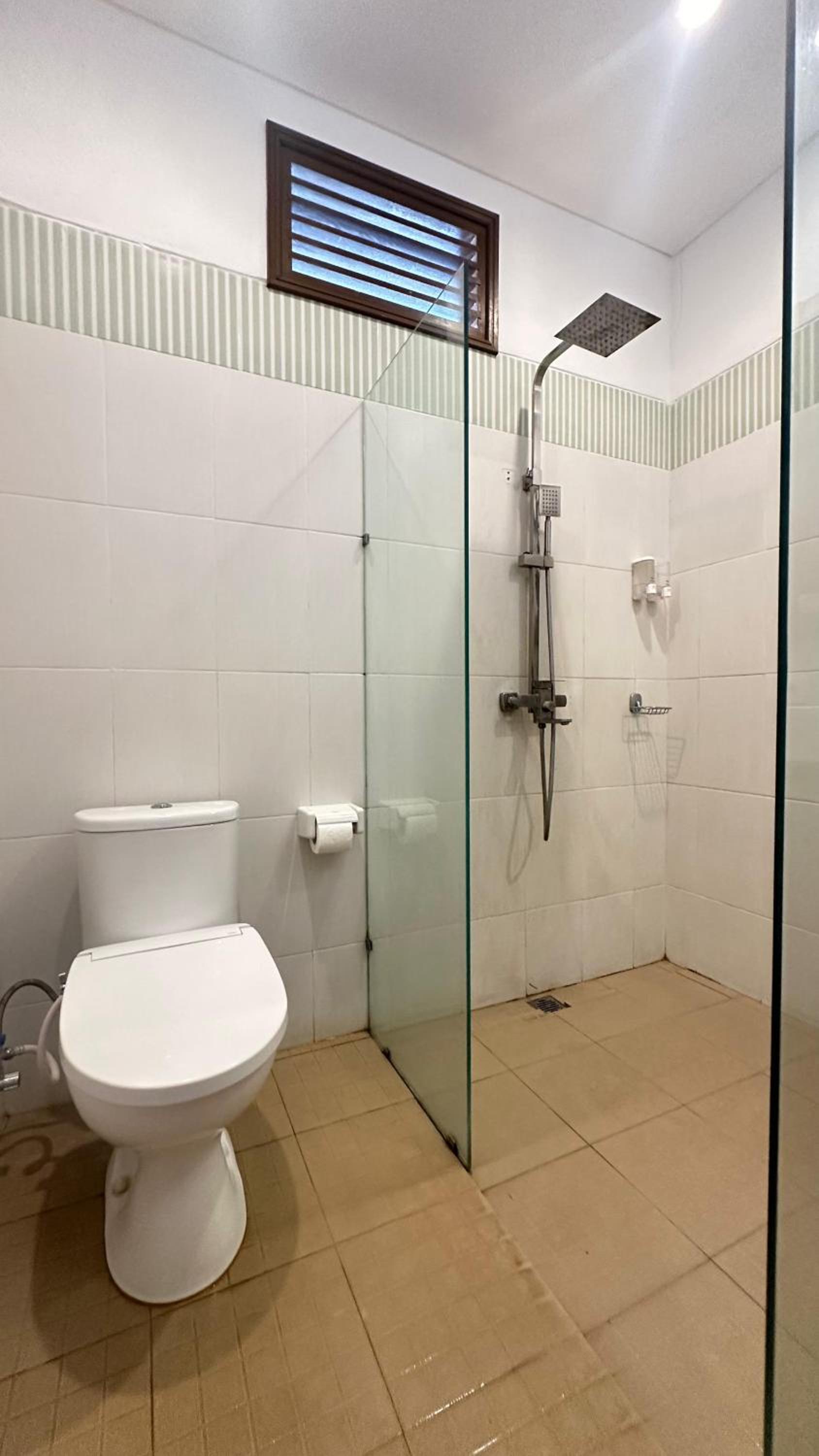 One-Bedroom Apartment - Photo 7