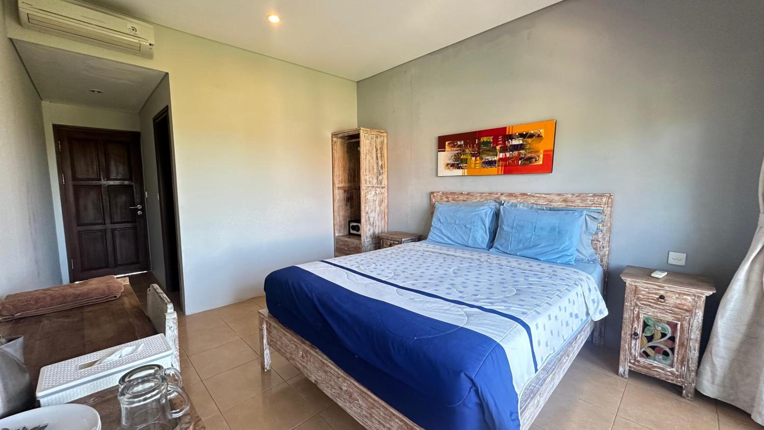 One-Bedroom Apartment - Photo 18