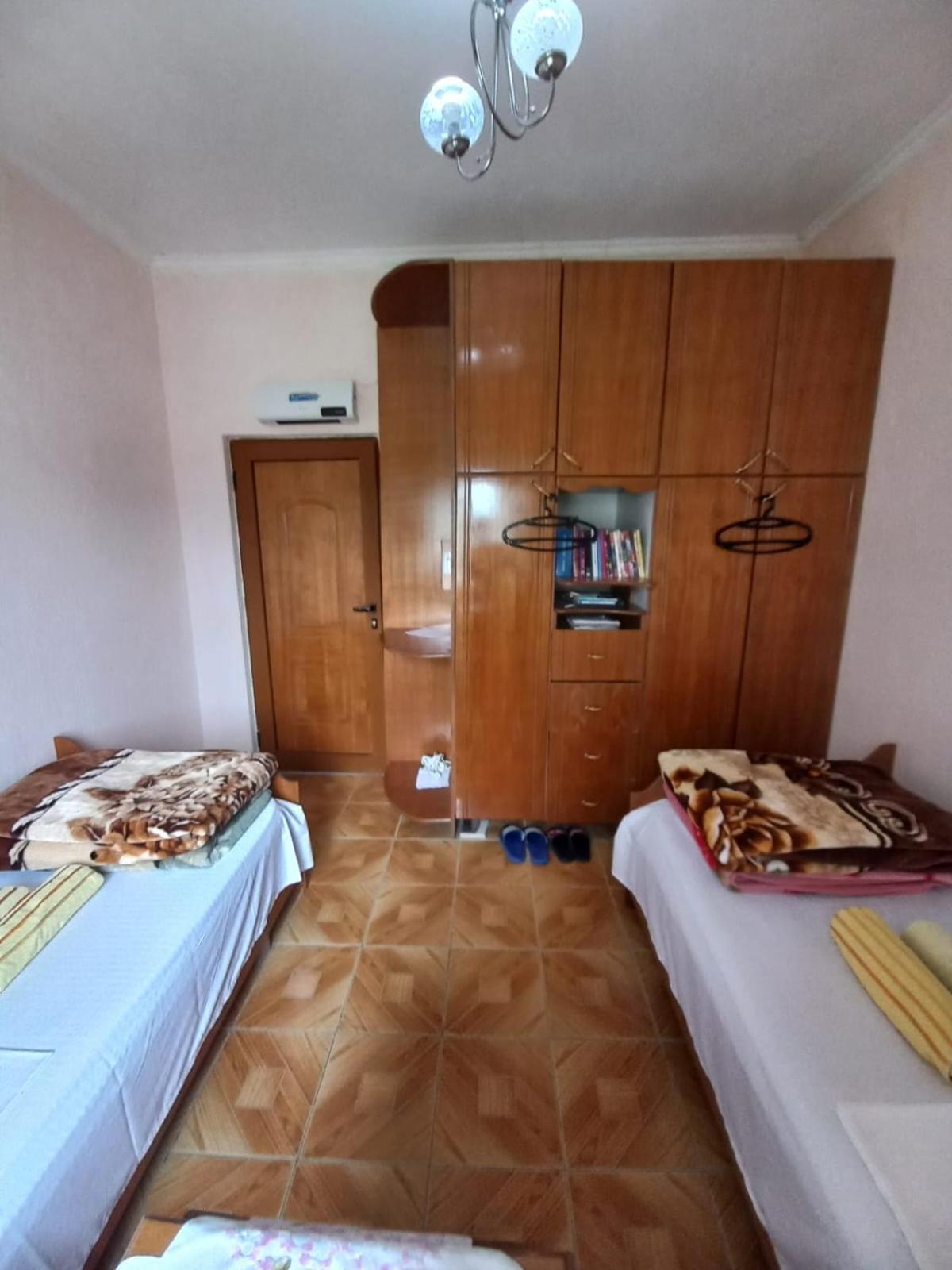 Double Room with Private External Bathroom photo 2