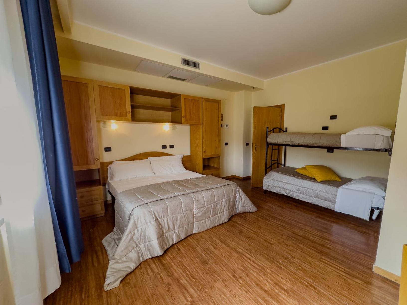 Standard Quadruple Room
