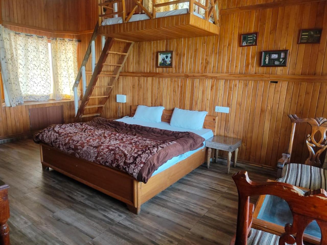 Deluxe Suite photo 3