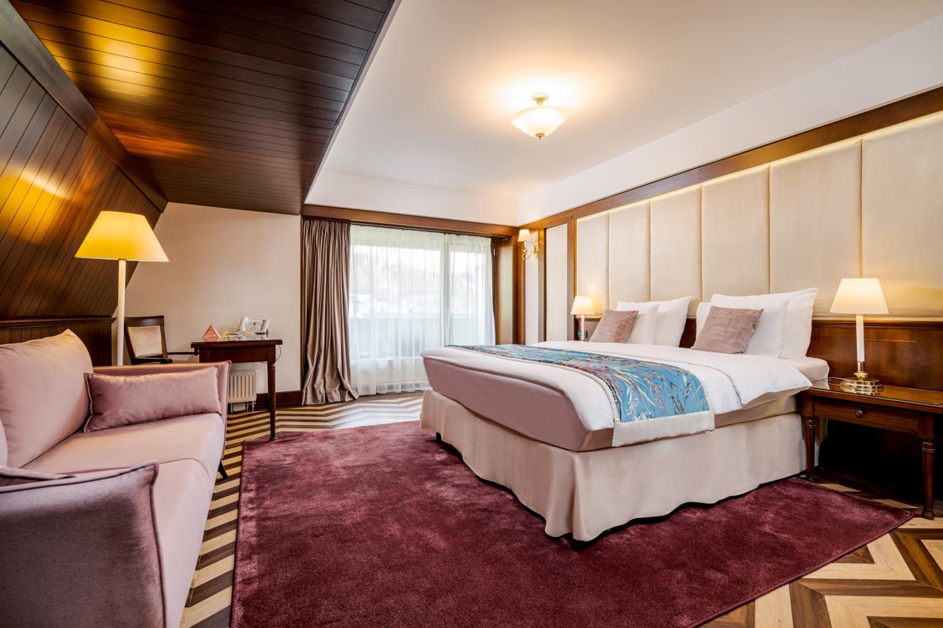 Junior Suite with Balcony & Spa access - Photo 2