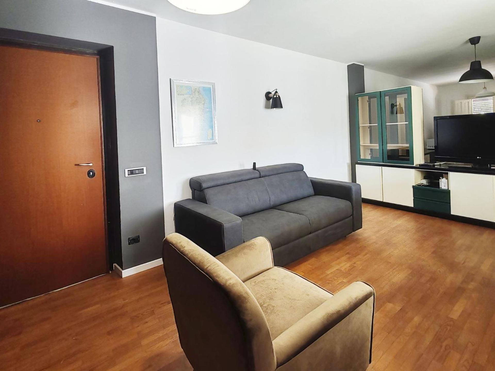 One-Bedroom House photo 1