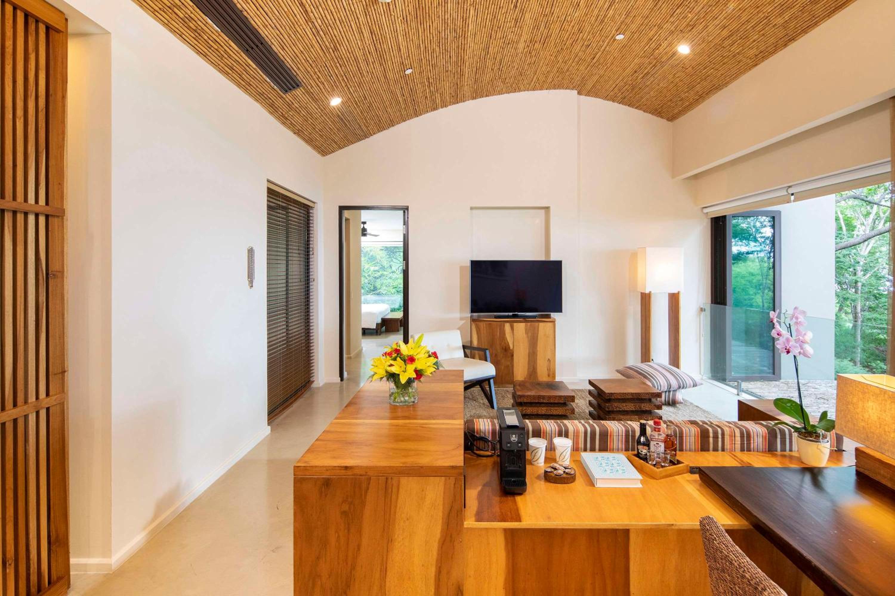 Andaz Suite