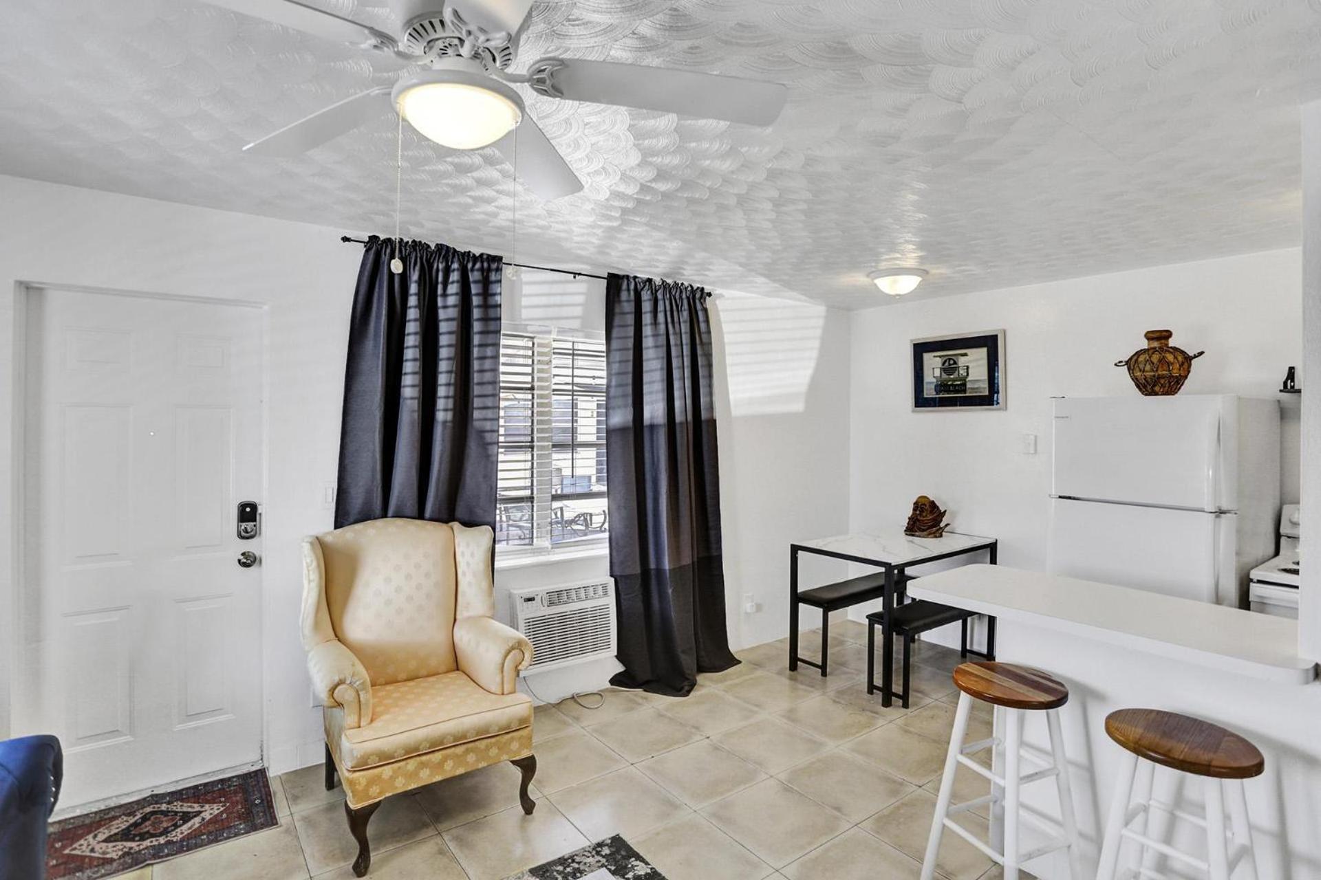 One-Bedroom Superior Apartment