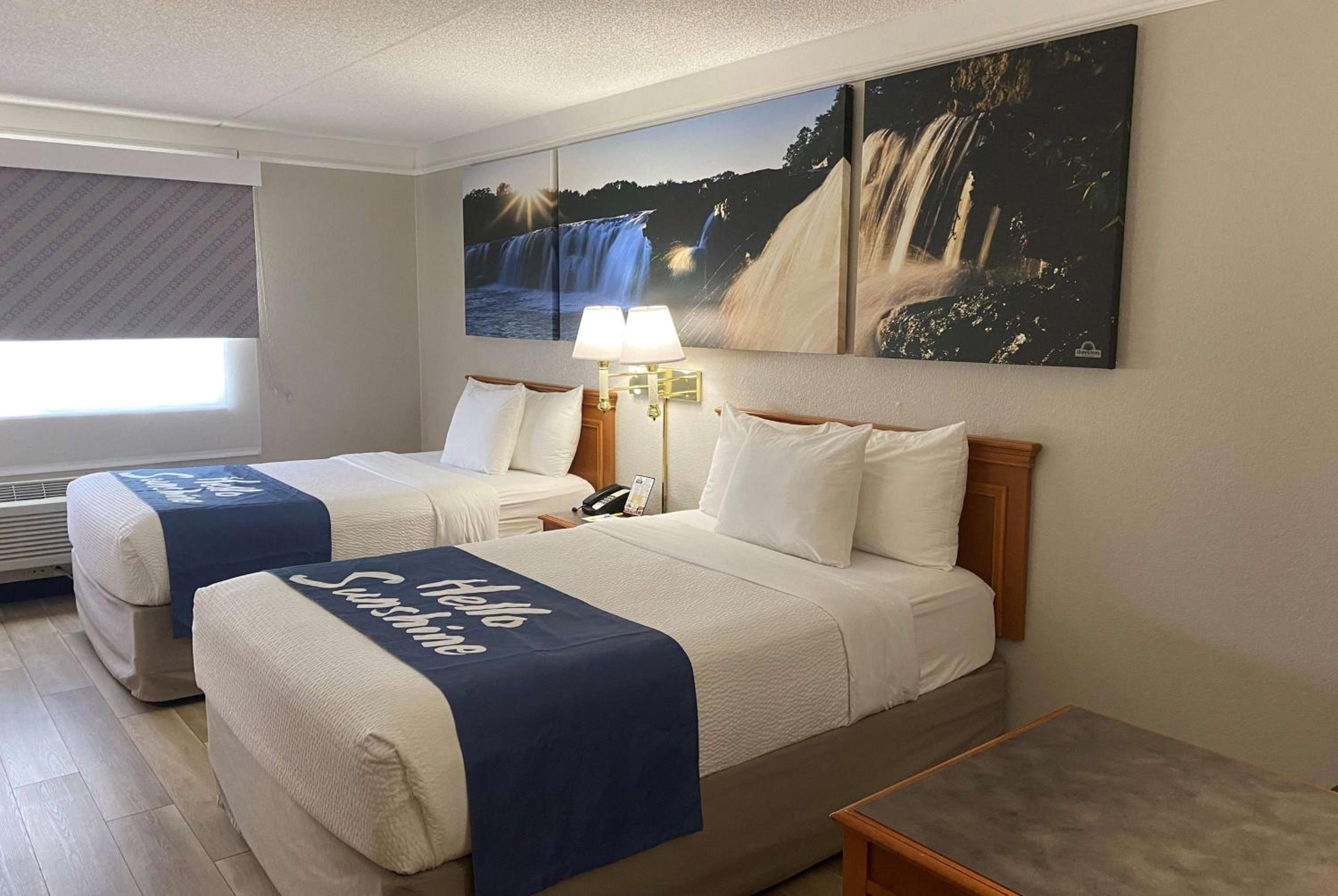 Deluxe Double Room - Disability Access/Non-Smoking - Photo 1
