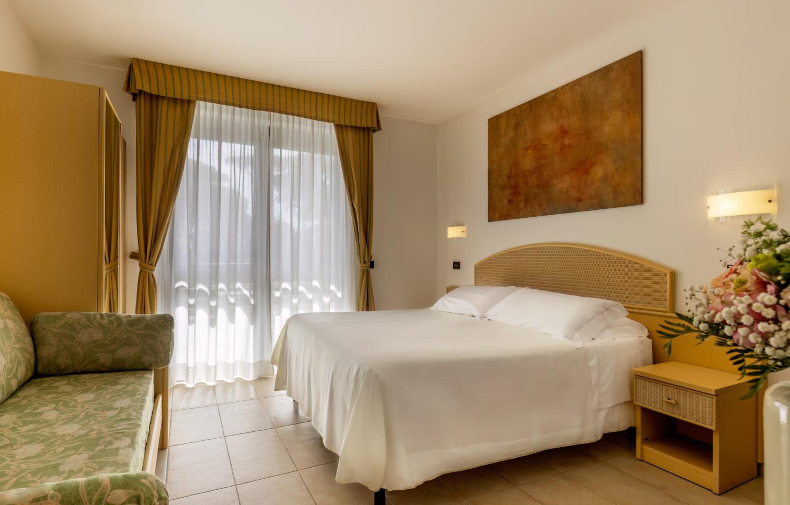 Superior Triple Room - Photo 1