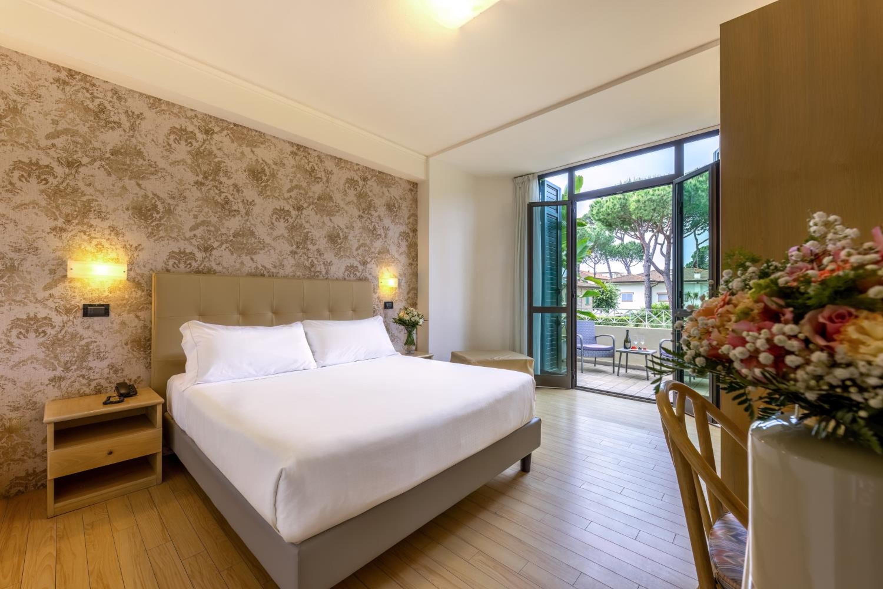 Comfort Double or Twin Room - Photo 1