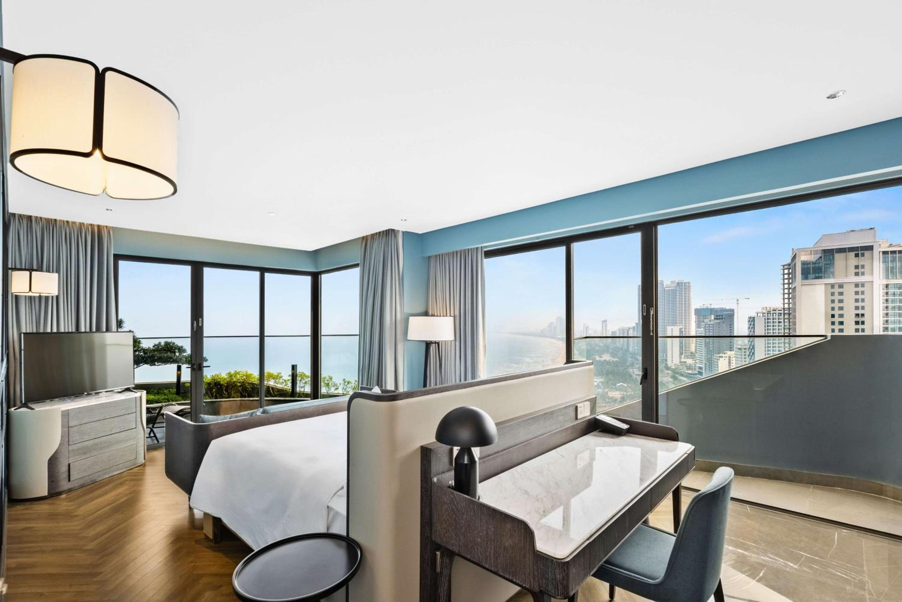 One-Bedroom Suite photo 3