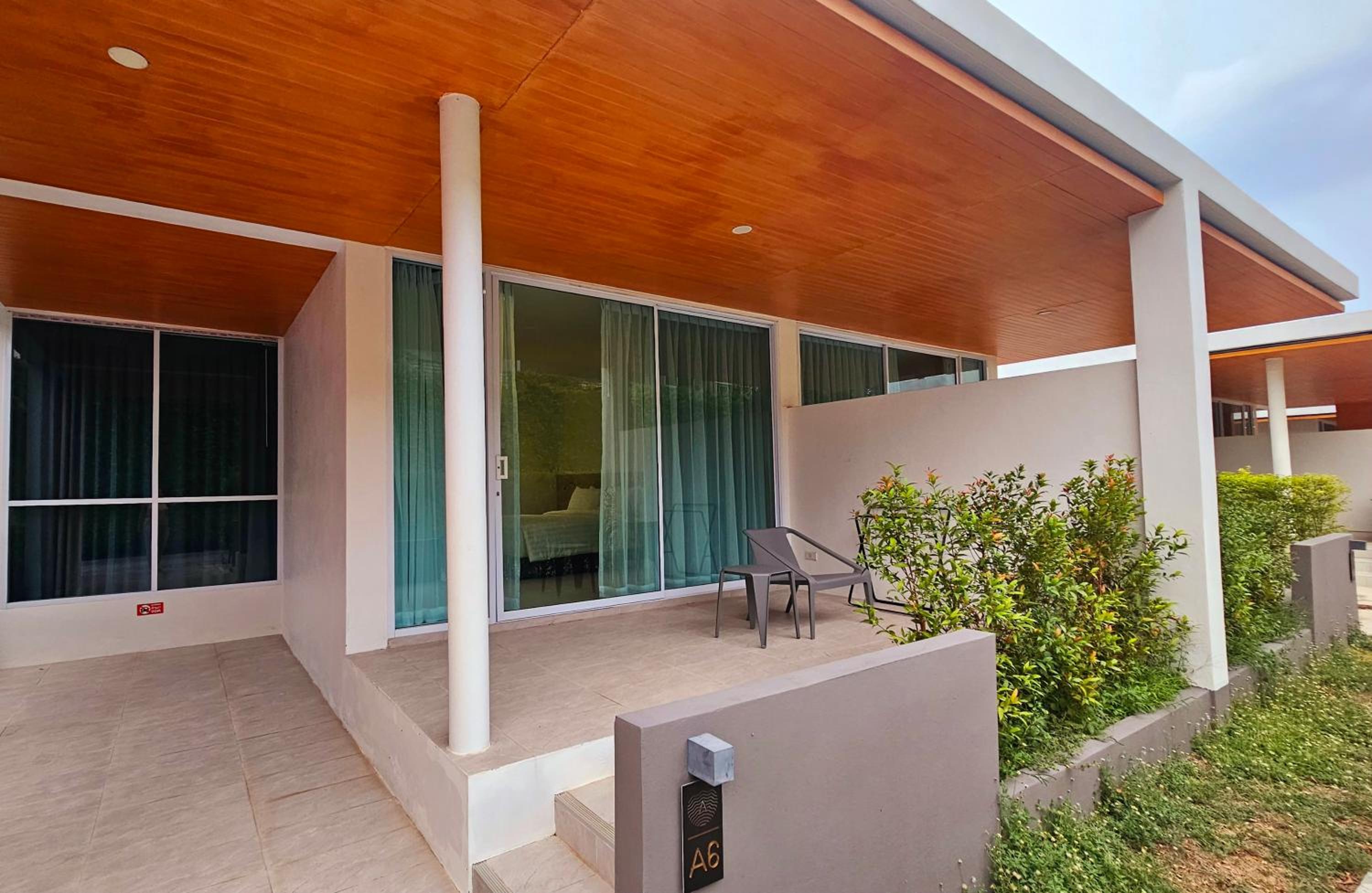 Triple Room with Balcony - Photo 2