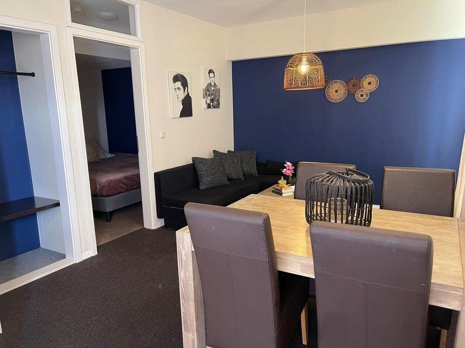 Apartment - Photo 2