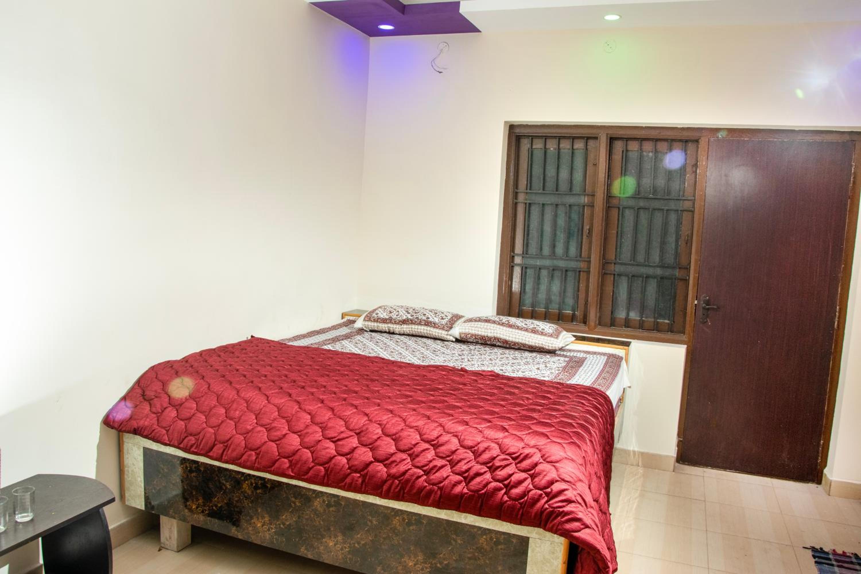 Deluxe Double Room (2 Adults + 1 Child) photo 1