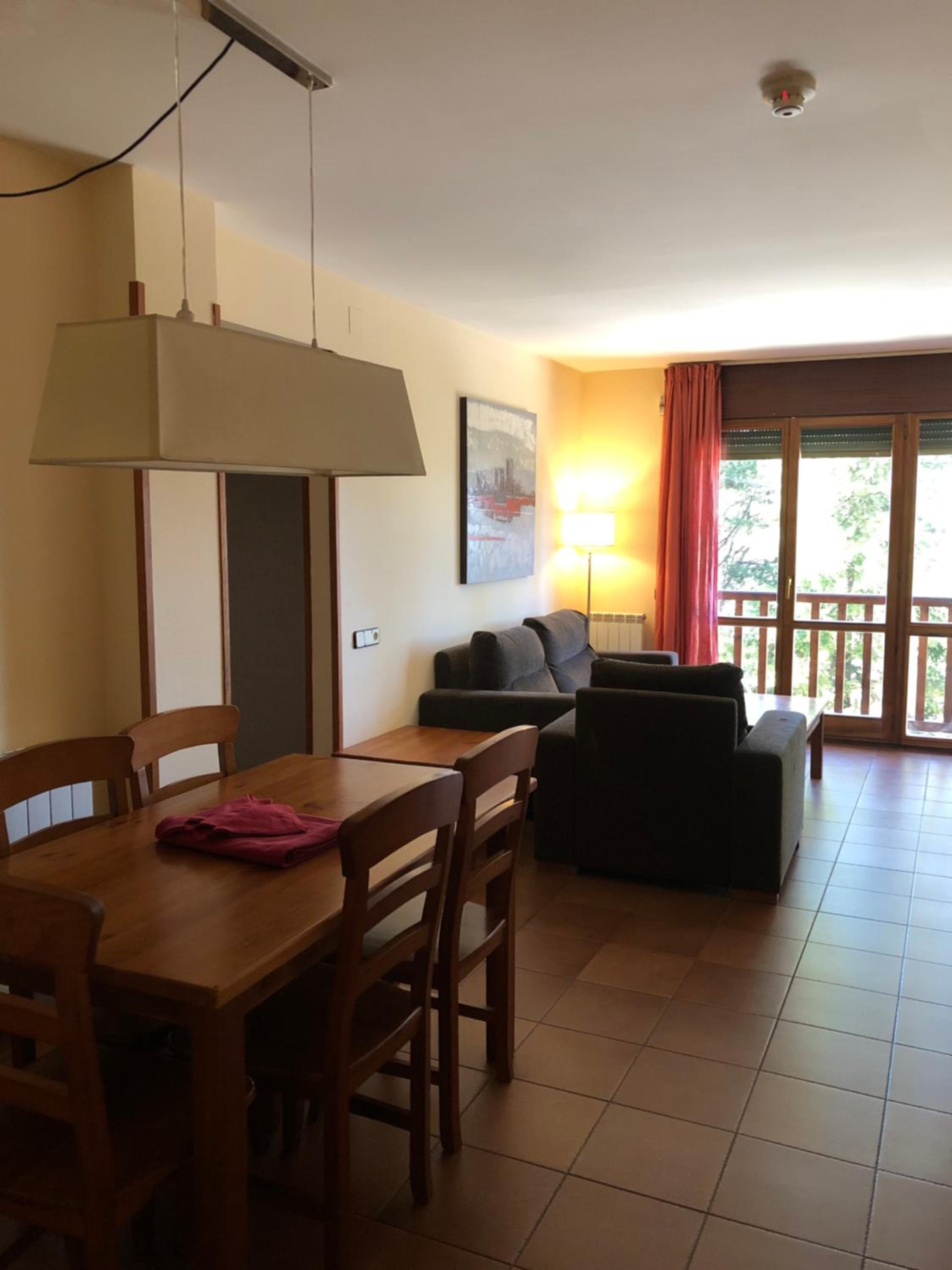 One-Bedroom Apartment (4 Adults) - Photo 1