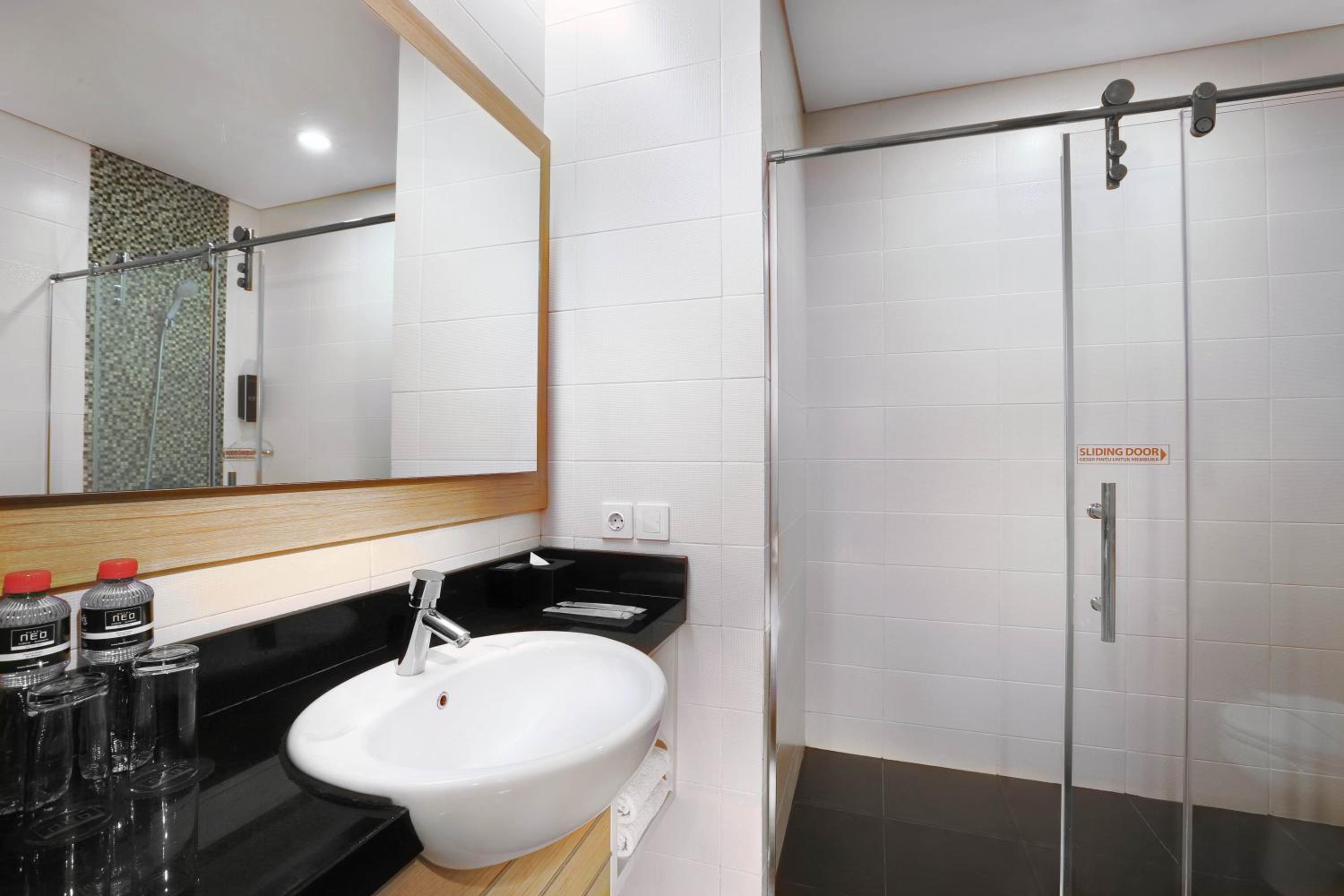Superior Twin or Double Room photo 2