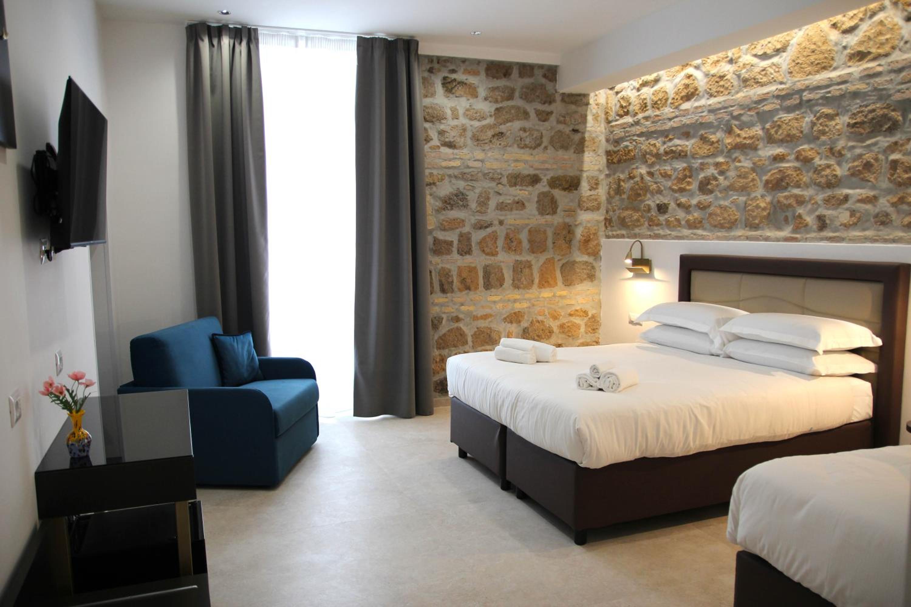 Luxury Quadruple Room photo 1