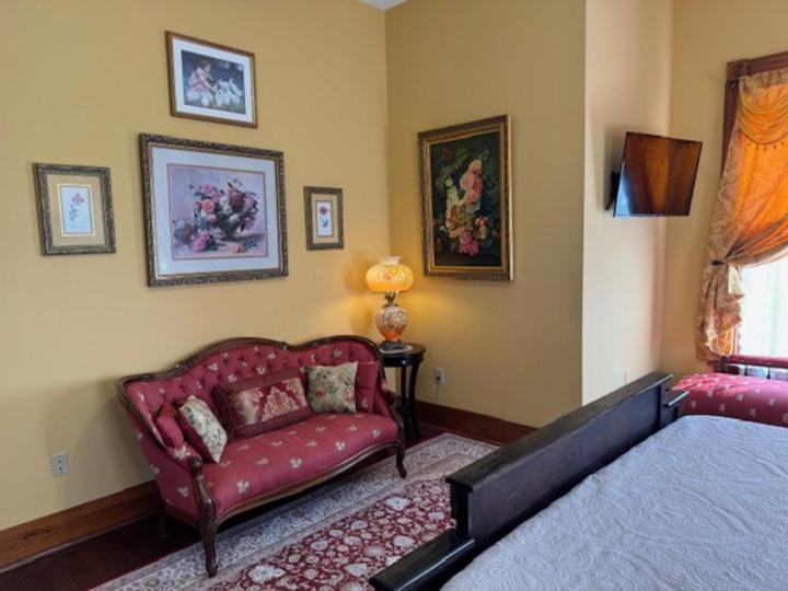Double Room with Private Bathroom photo 3