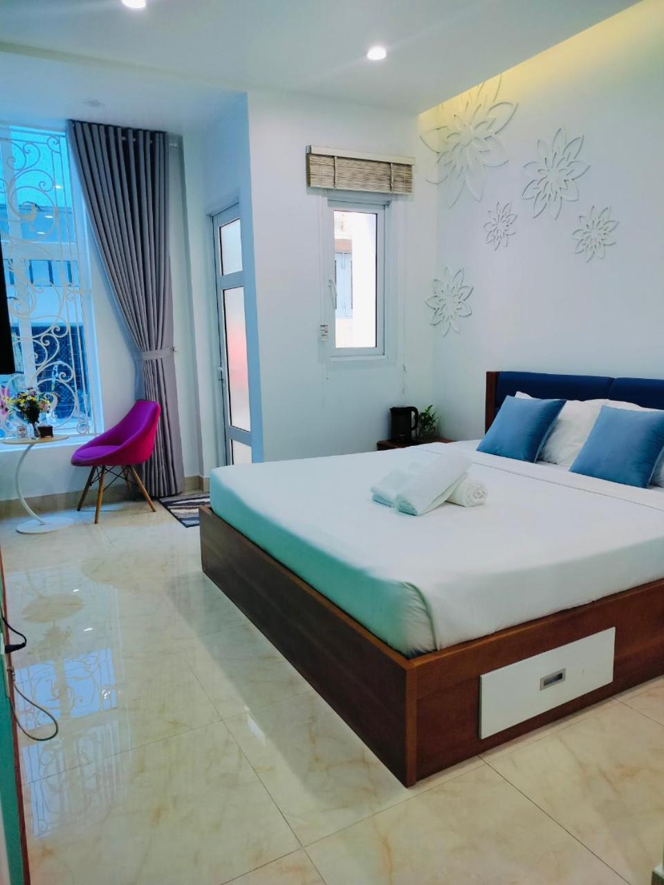 King Room with Balcony