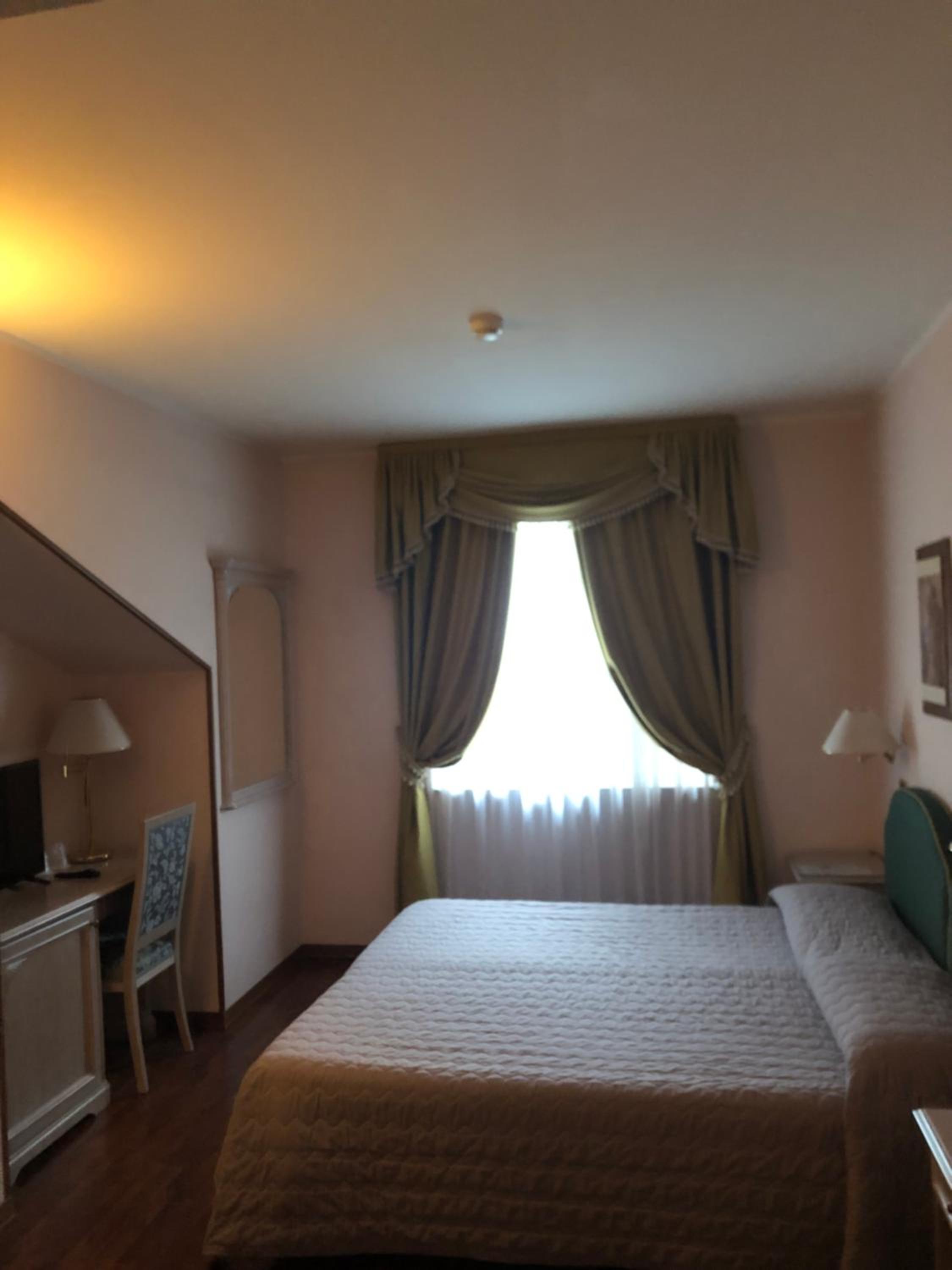 Superior Double Room - Photo 3