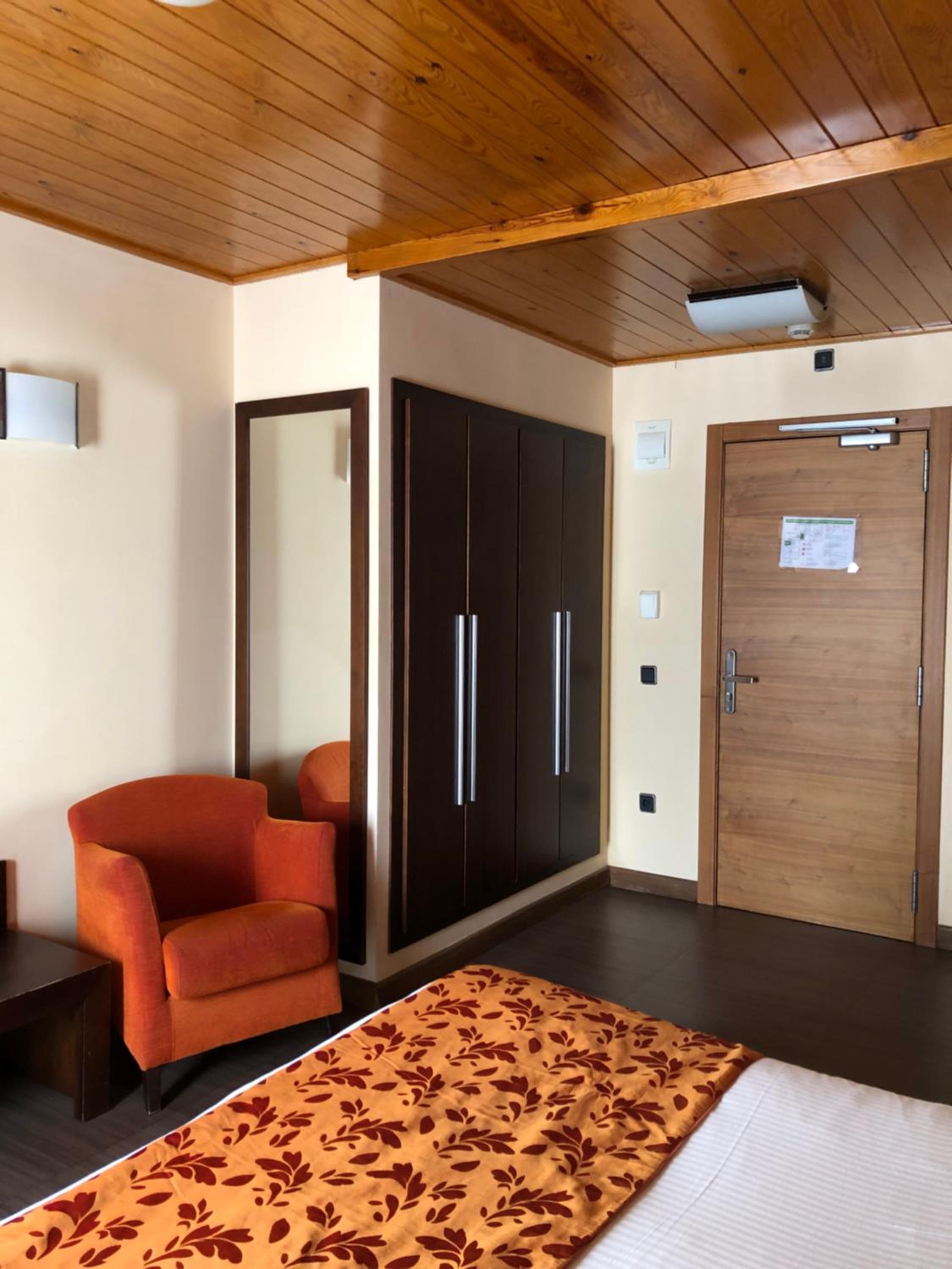 Double or Twin Room - Photo 1