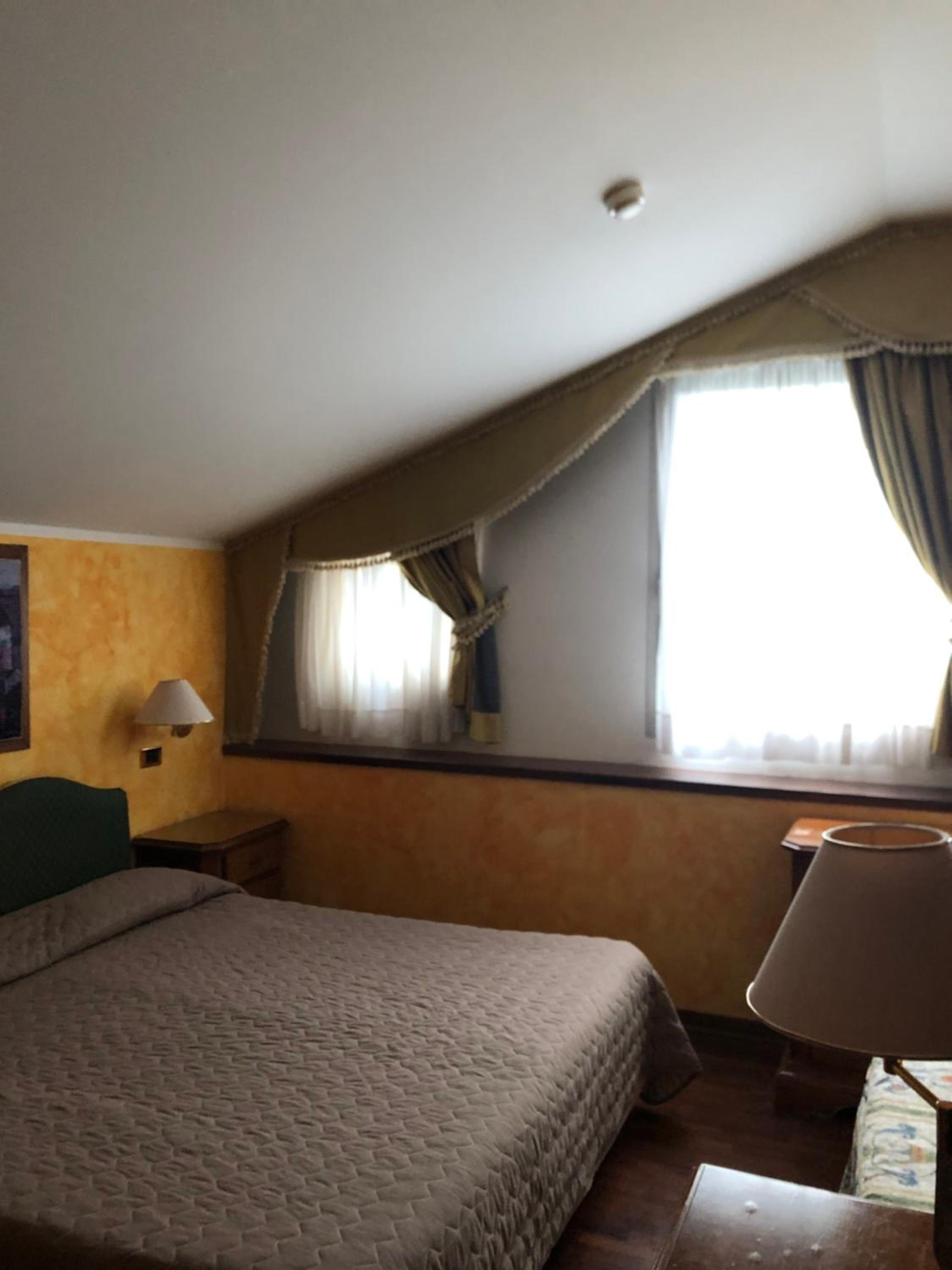 Superior Triple Room photo 2