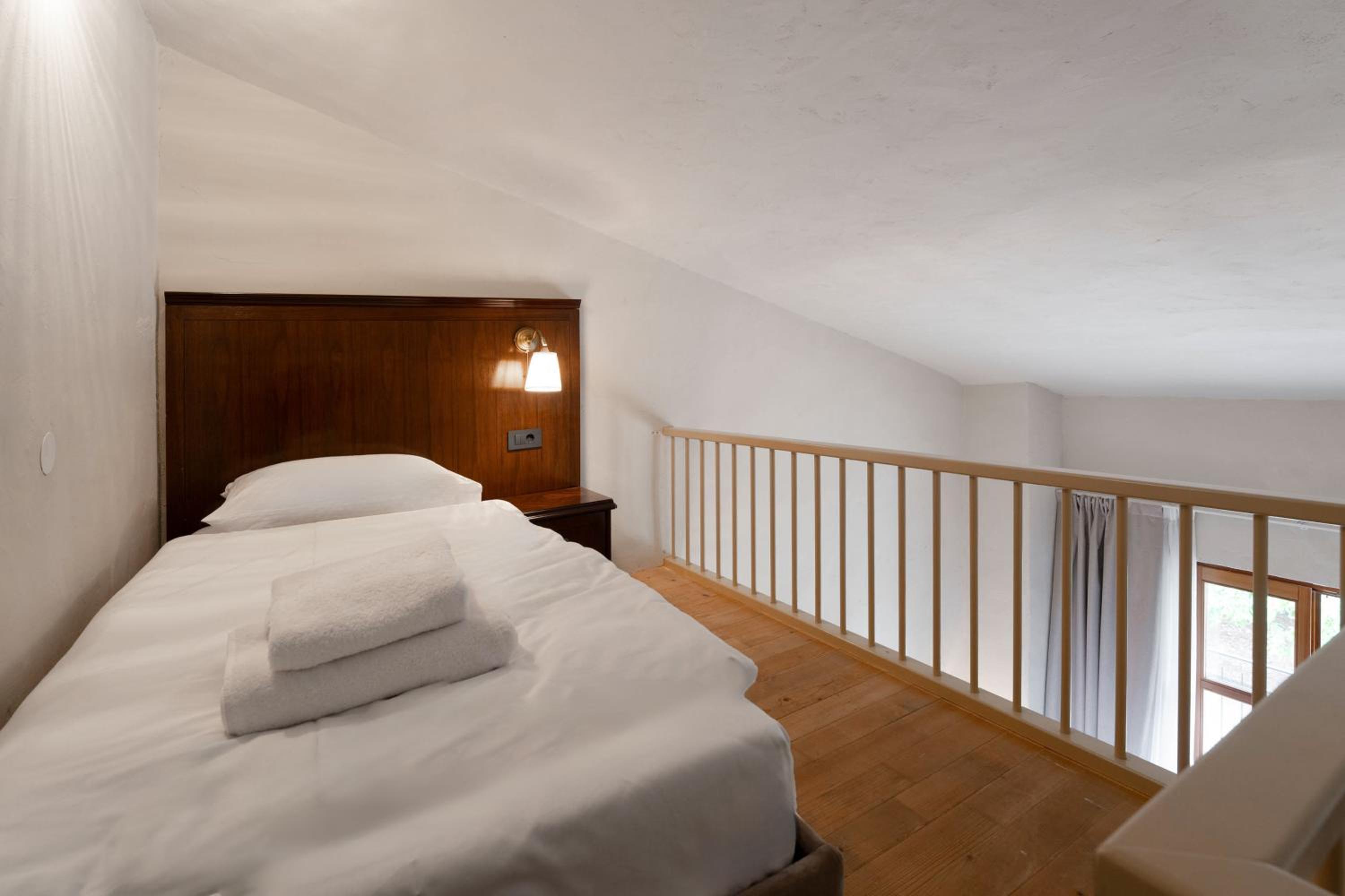 Premium Triple Room - Photo 2