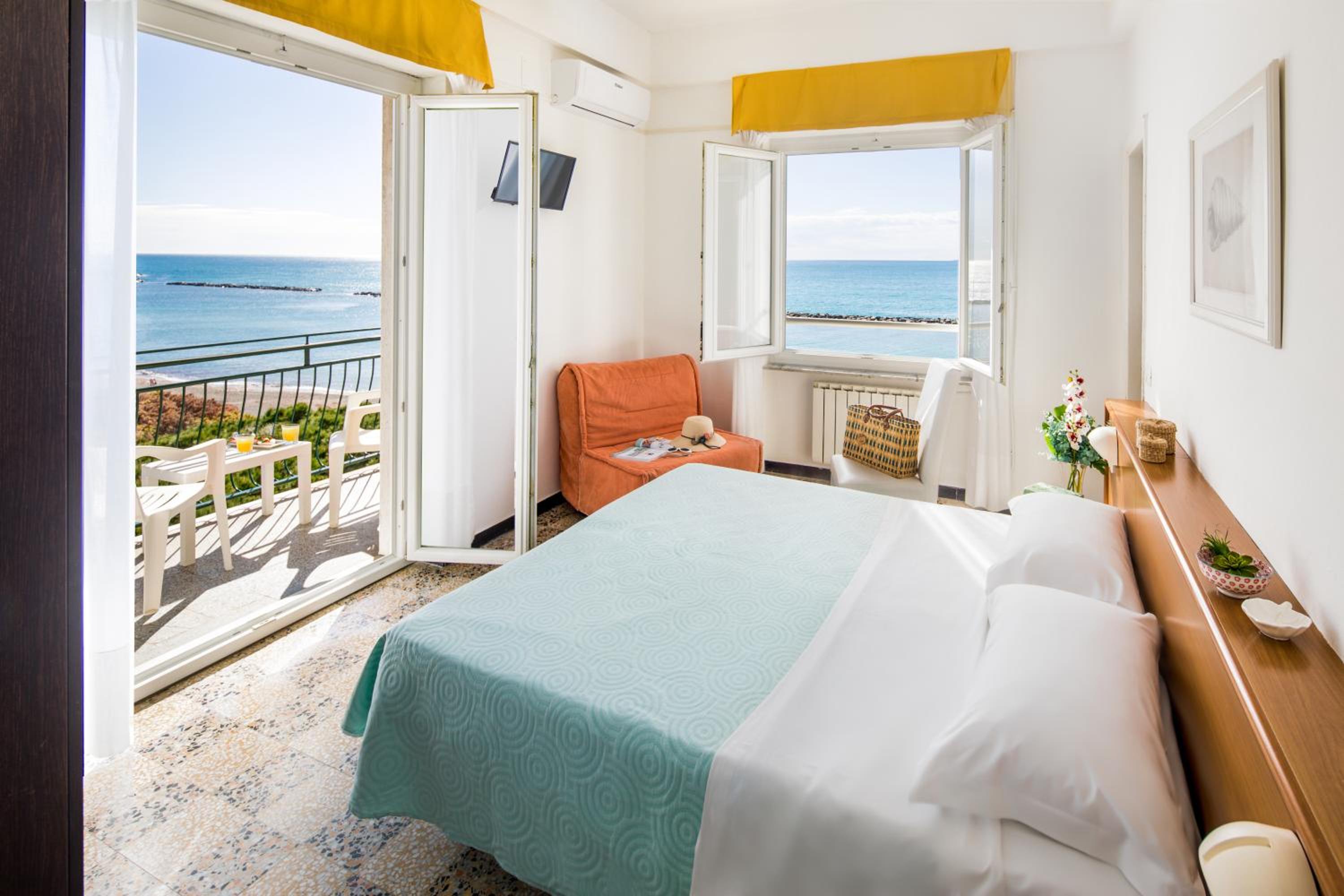 Superior Double or Twin Room with Sea View