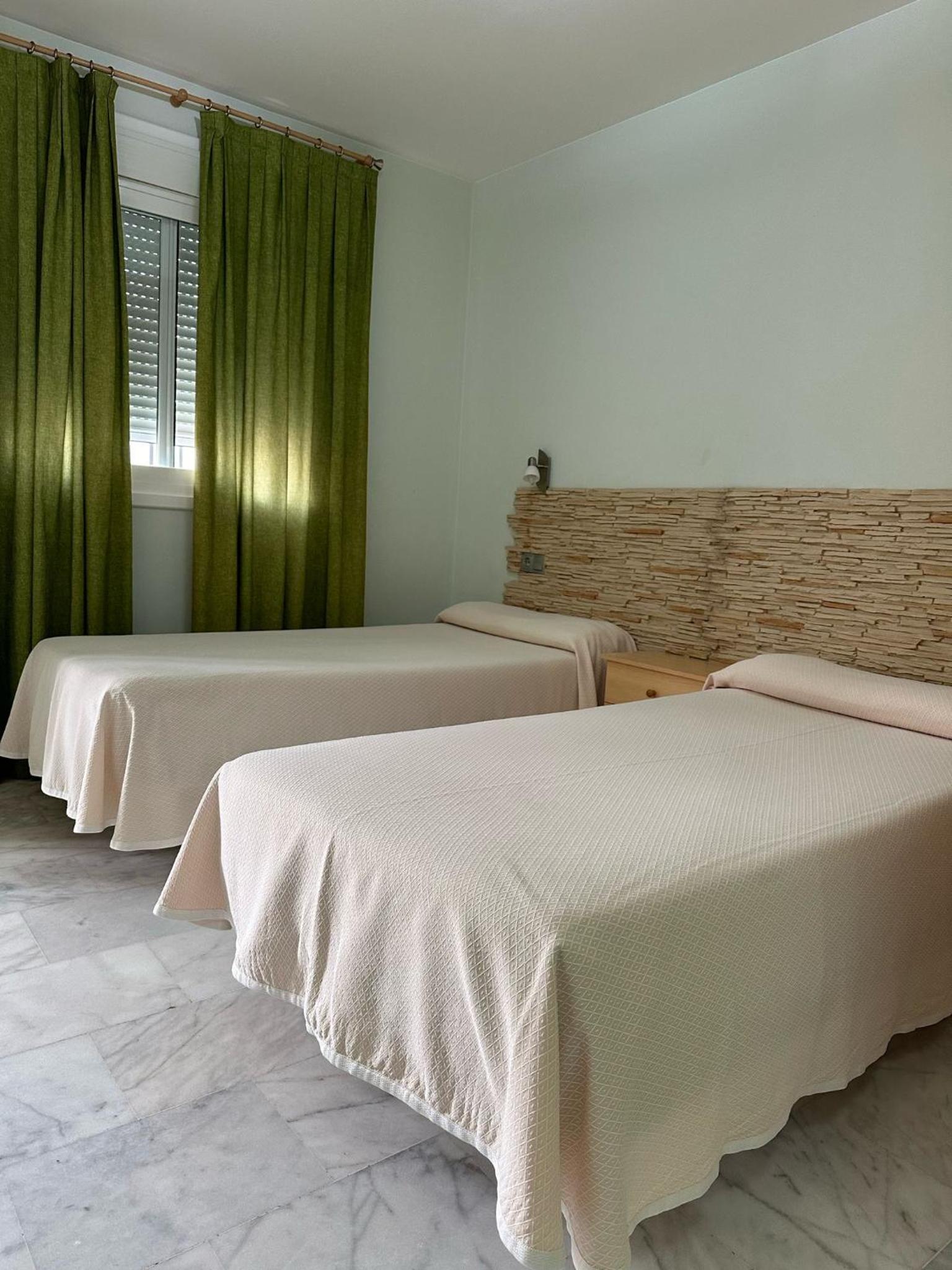 Estudio con terraza