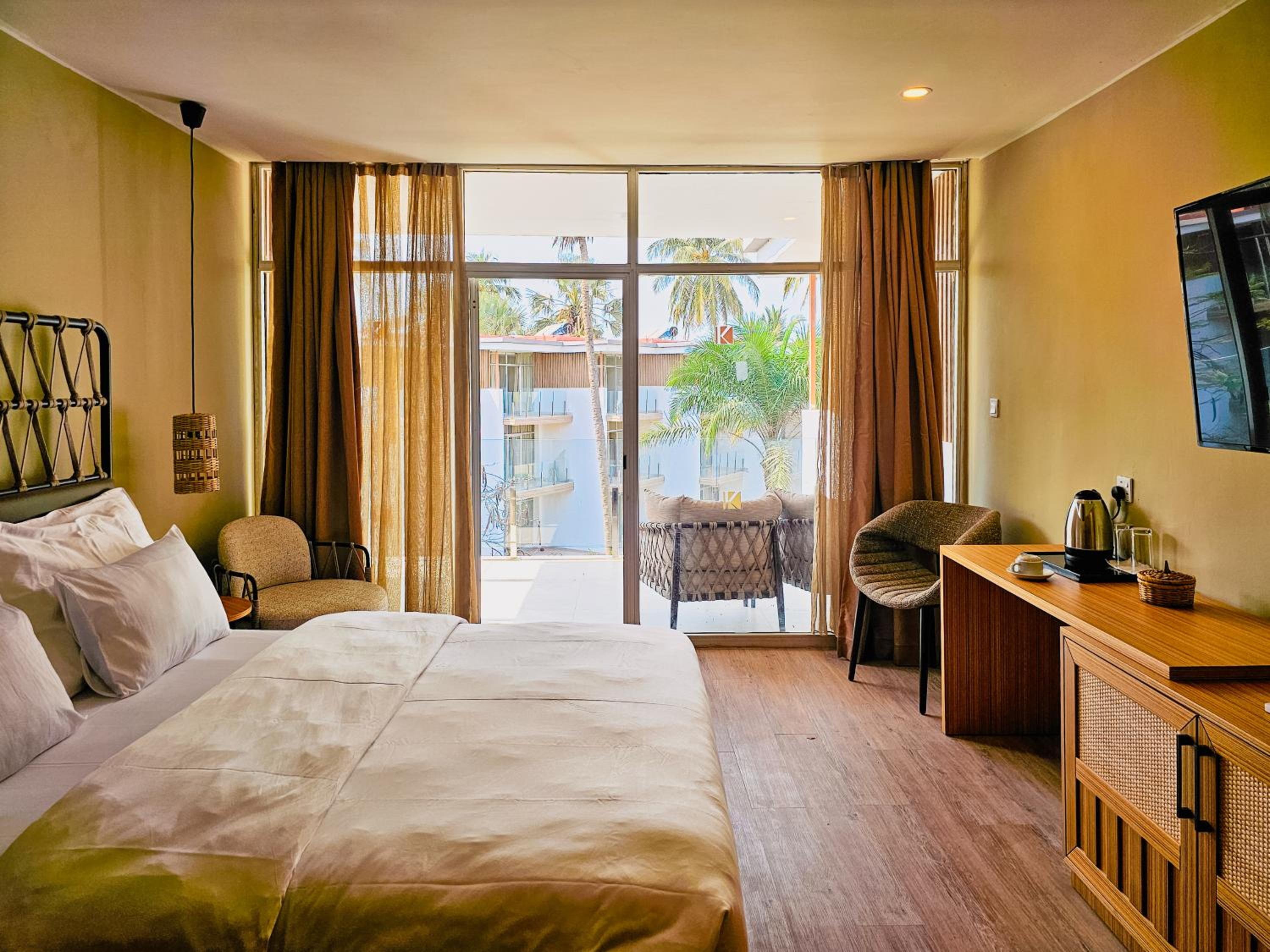 Premium Room Garden View - Photo 2