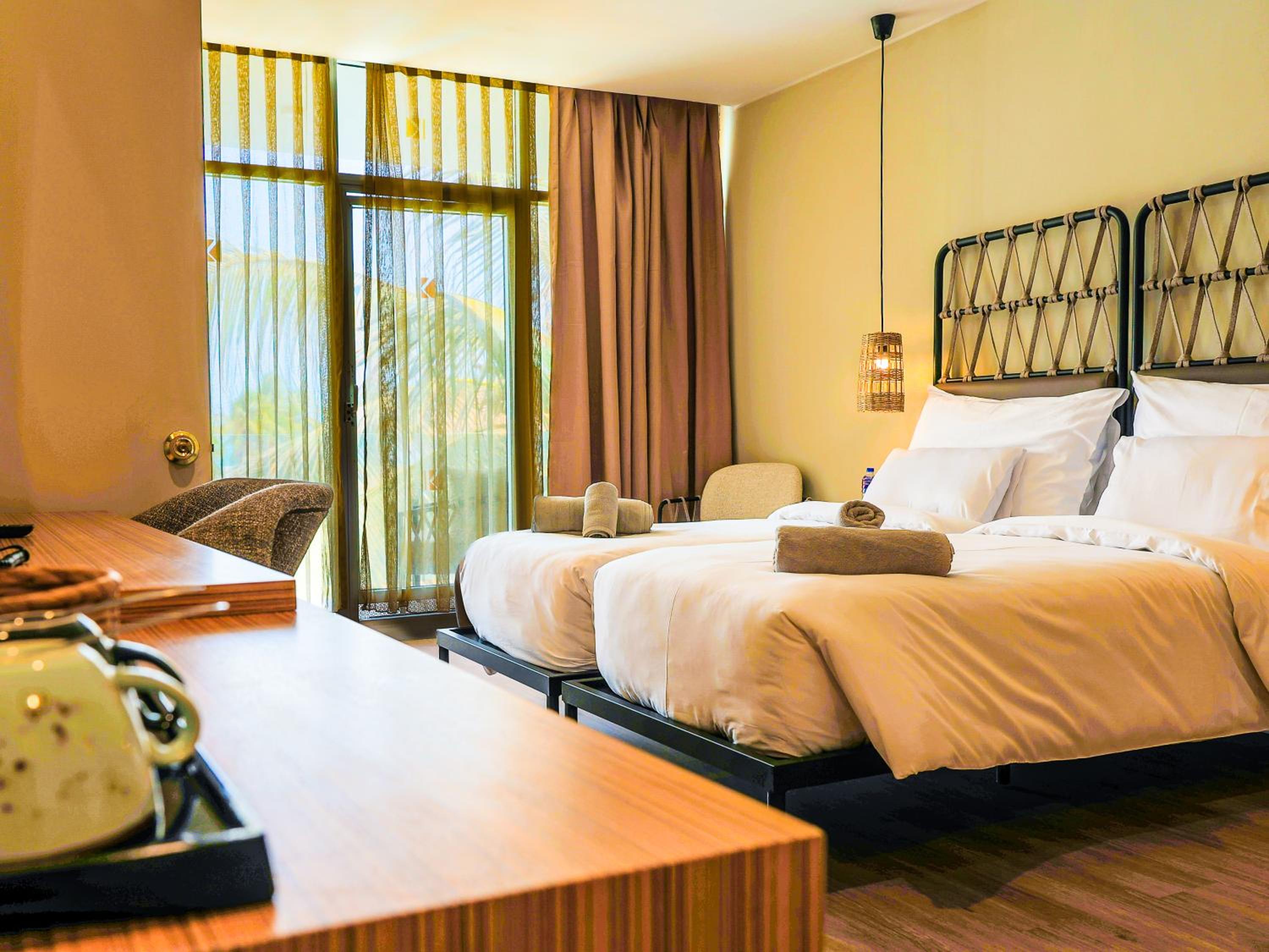Premium Room Garden View - Photo 5