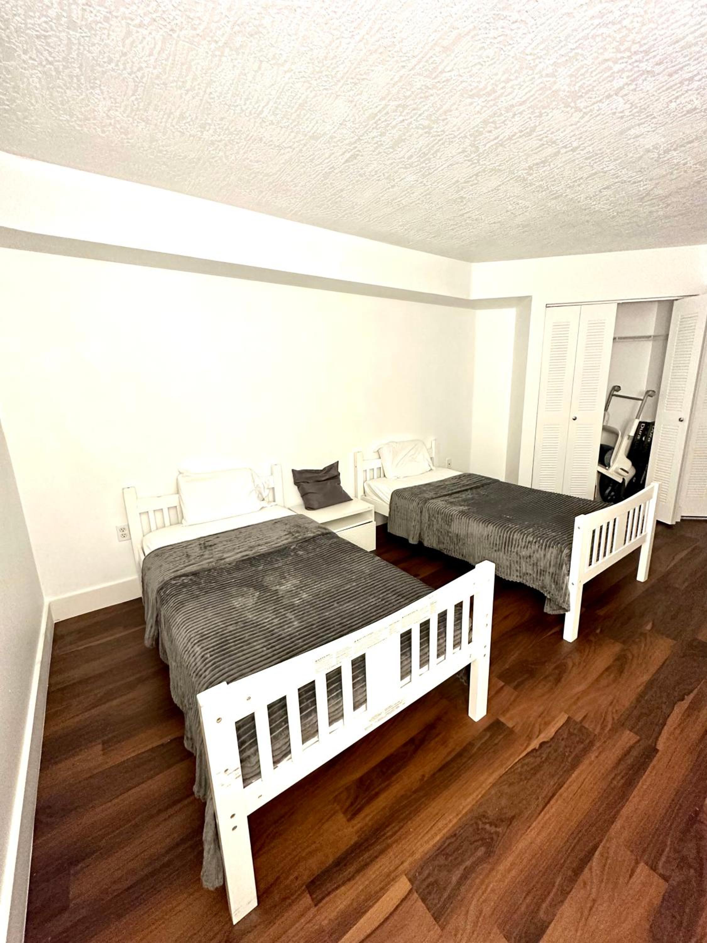 Double or Twin Room with Bathroom photo 3